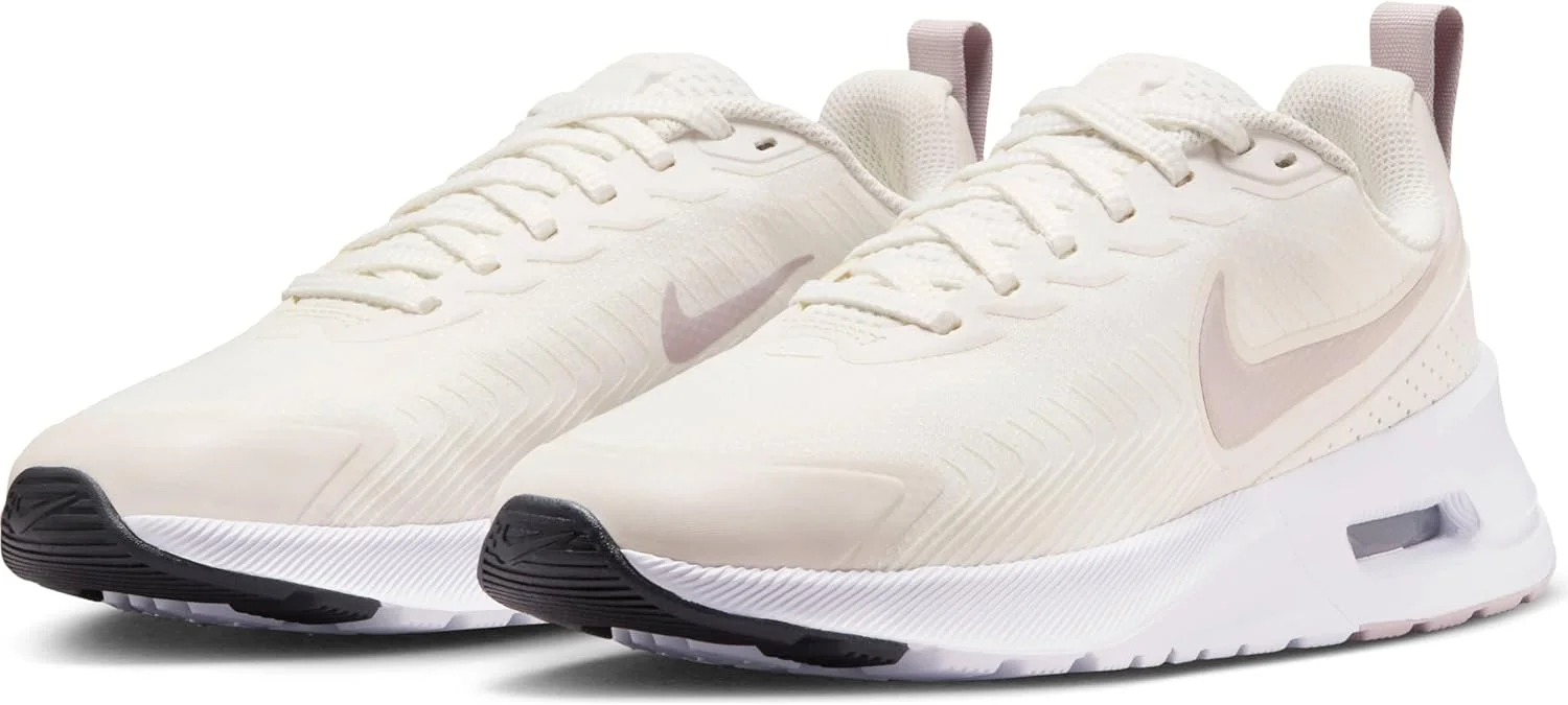 کفش زنانه بند دار نایک ایر مکس نواکسیس کفش زنانه بند دار نایک ایر مکس نواکسیس