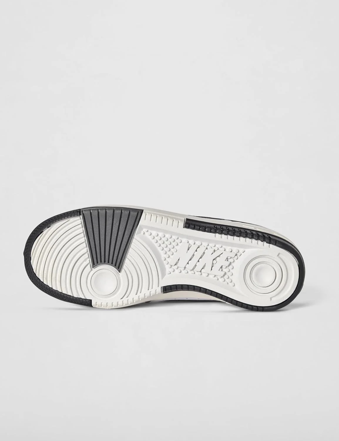 کفش ورزشی زنانه نایک گاما فورس