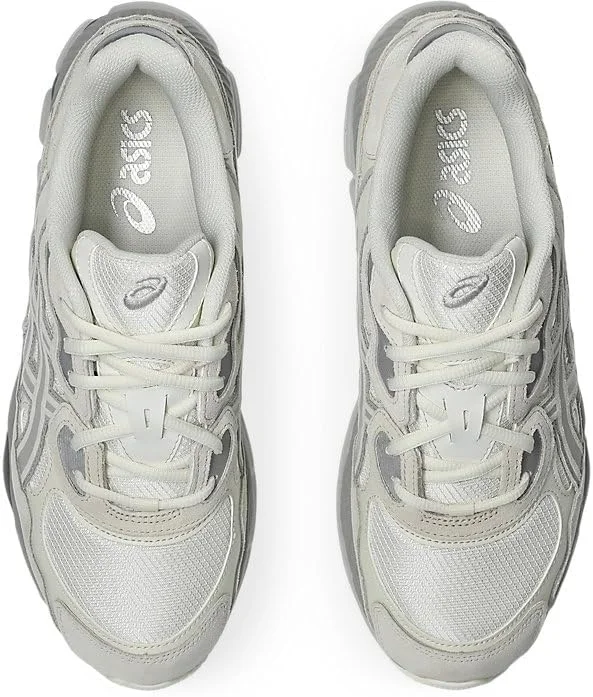 کفش ورزشی زنانه آسیکس مدل Gel-NYC کفش ورزشی زنانه آسیکس مدل Gel-NYC