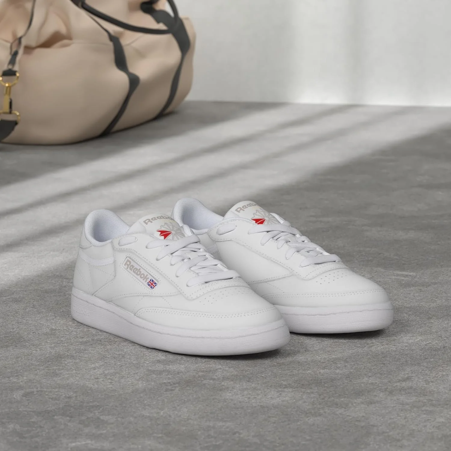 کفش ورزشی زنانه ریباک مدل Club C Revenge