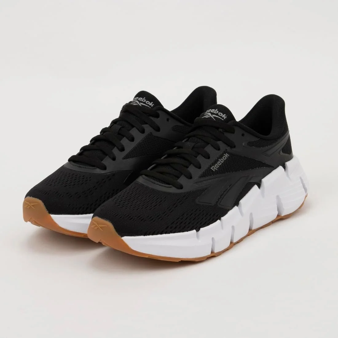 کفش زنانه ریباک مدل ZIG DYNAMICA 6