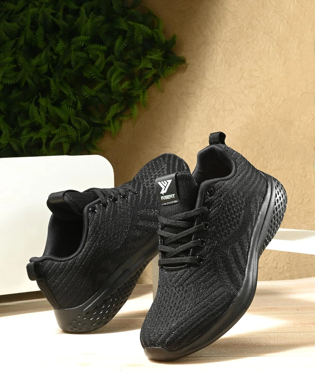 کفش ورزشی زنانه فیوزفیت مدل LUNA FF