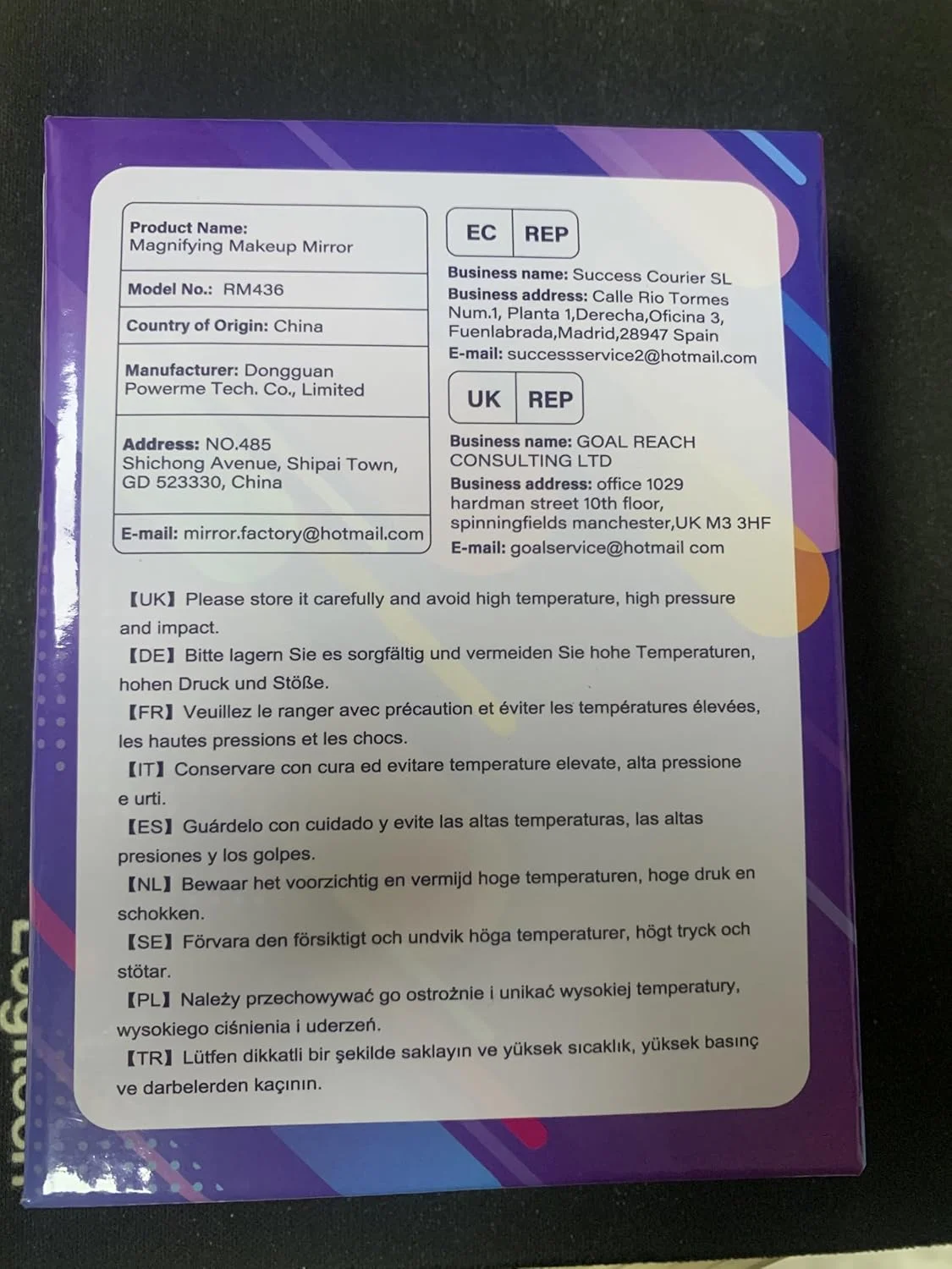 آینه مسافرتی GOMIPURU با نور، آینه بزرگنمایی 1x/30x با 3 رنگ نور و روشنایی قابل تنظیم، آینه های جیبی کوچک تاشو برای آویزان کردن دستی 4.5" x 3.9"، عرضه می شود