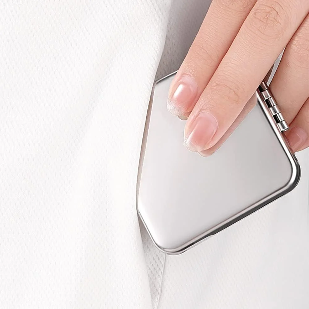 آینه جیبی Cdemiy، آینه آرایشی استیل ضد زنگ، آینه جمع و جور قابل حمل، آینه مسافرتی تاشو، آینه دستی برای استفاده از آرایش، مناسب سفر و کار (مربع)