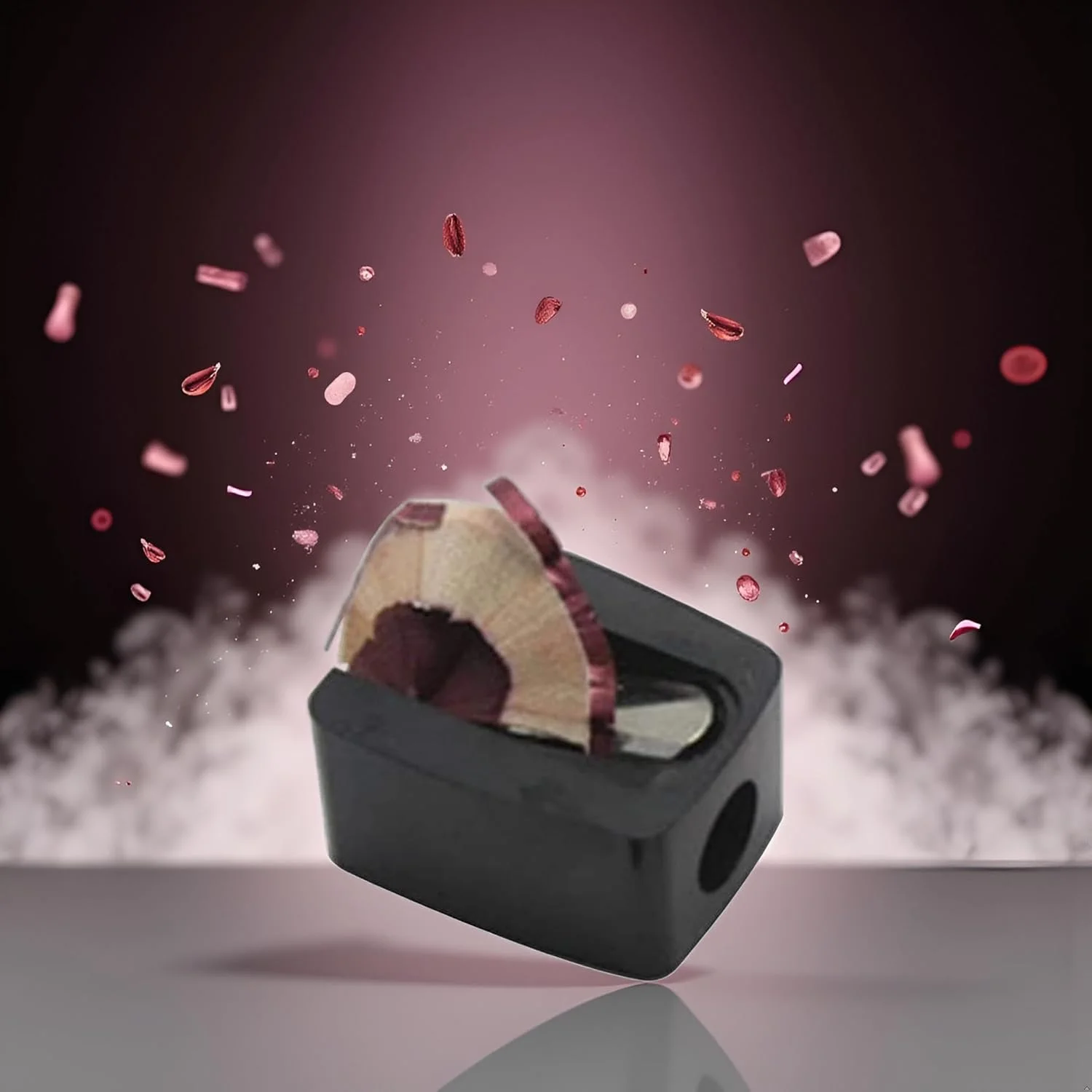 مداد ابرو مشکی کاربردی به همراه برس و تراش آرایشی