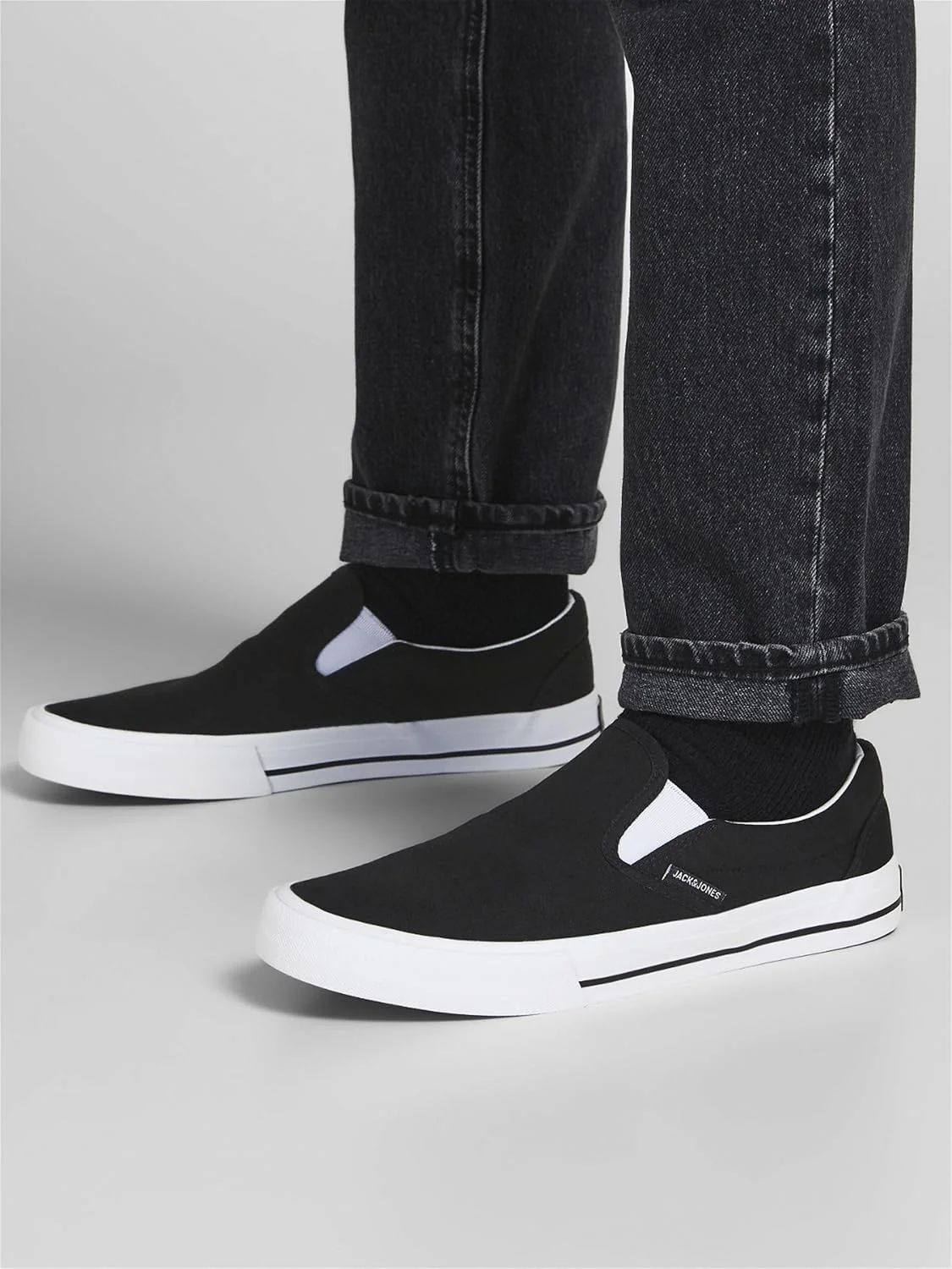 کفش مردانه بومى جک اند جونز مدل JFWFULLER کفش مردانه بومى جک اند جونز مدل JFWFULLER