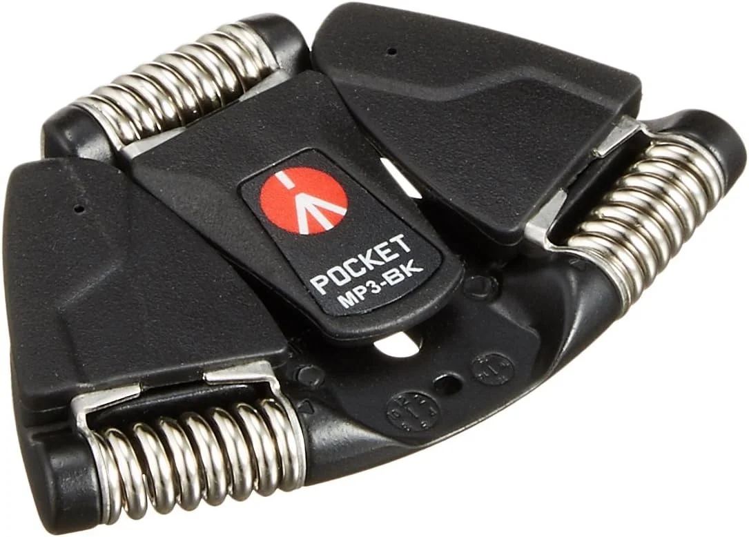 نگهدارنده جیبی بزرگ مانفروتو مدل MP3-BK، مشکی نگهدارنده جیبی بزرگ مانفروتو مدل MP3-BK، مشکی