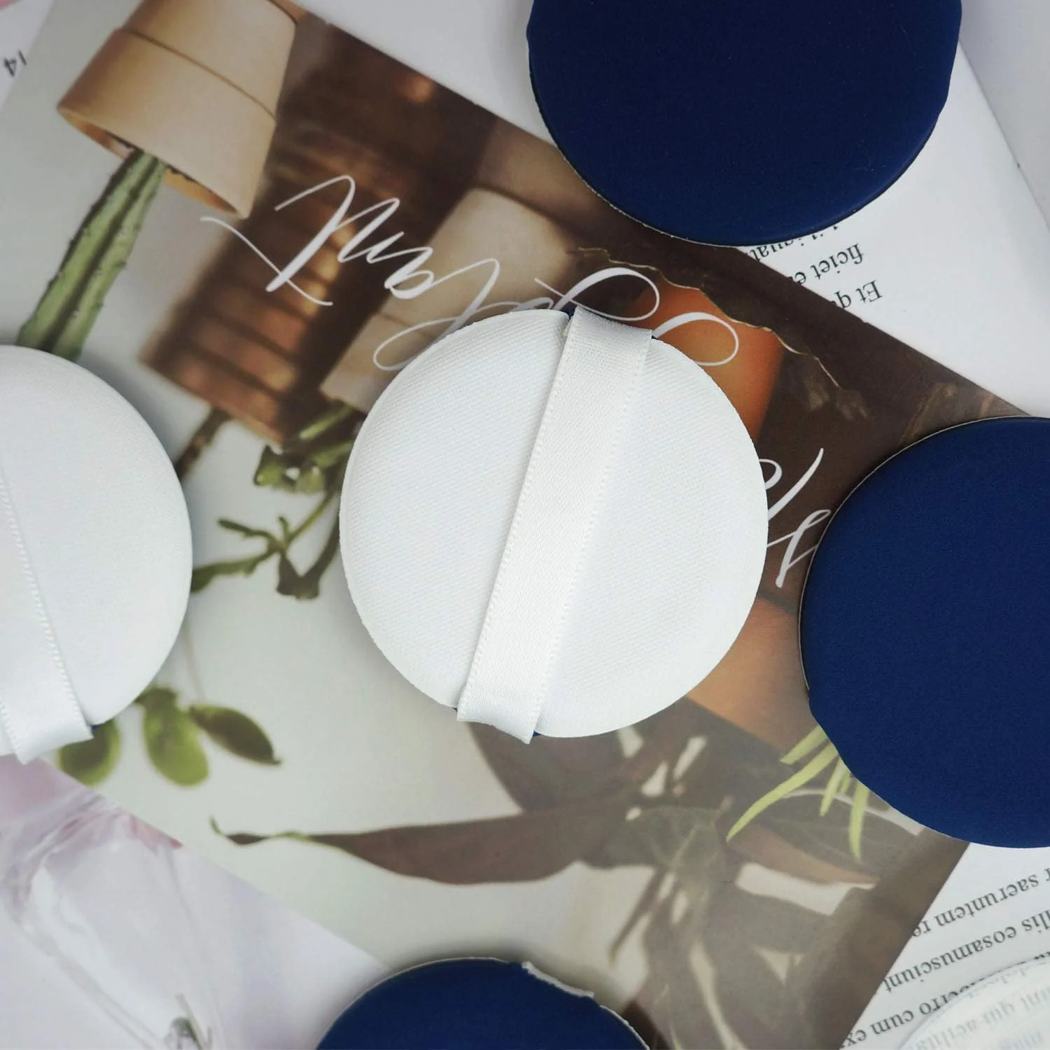 پک 6 عددی پد آرایشی حرفه ای بدون لاتکس LOVCHU - پد پودری اسفنجی برای ترکیب فونداسیون آرایشی - مناسب برای مایع، کرم، کانسیلر و پودر (آبی)