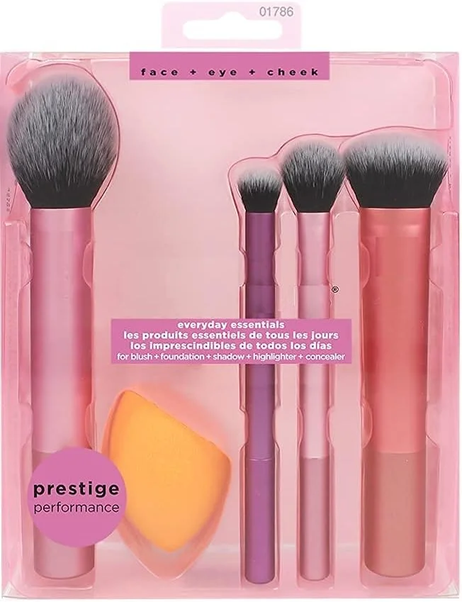 ست برس آرایشی حرفه ای HUDA GIRL BEAUTY، لوازم ضروری روزمره شامل برس رژگونه، کرم پودر، سایه، هایلایتر و کانسیلر به همراه اسفنج برای دختران ست برس آرایشی حرفه ای HUDA GIRL BEAUTY، لوازم ضروری روزمره شامل برس رژگونه، کرم پودر، سایه، هایلایتر و کانسیلر به همراه اسفنج برای دختران