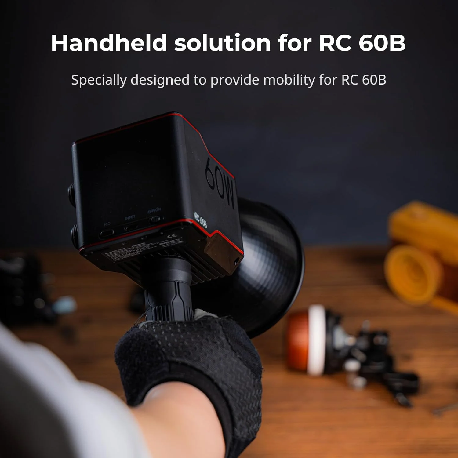 دسته گریپ SmallRig برای RC 60B، امکان نورپردازی سیار، دارای سوراخ رزوه ای 1/4 اینچی، سازگار با پایه های نور یا سه پایه های رومیزی - 4351