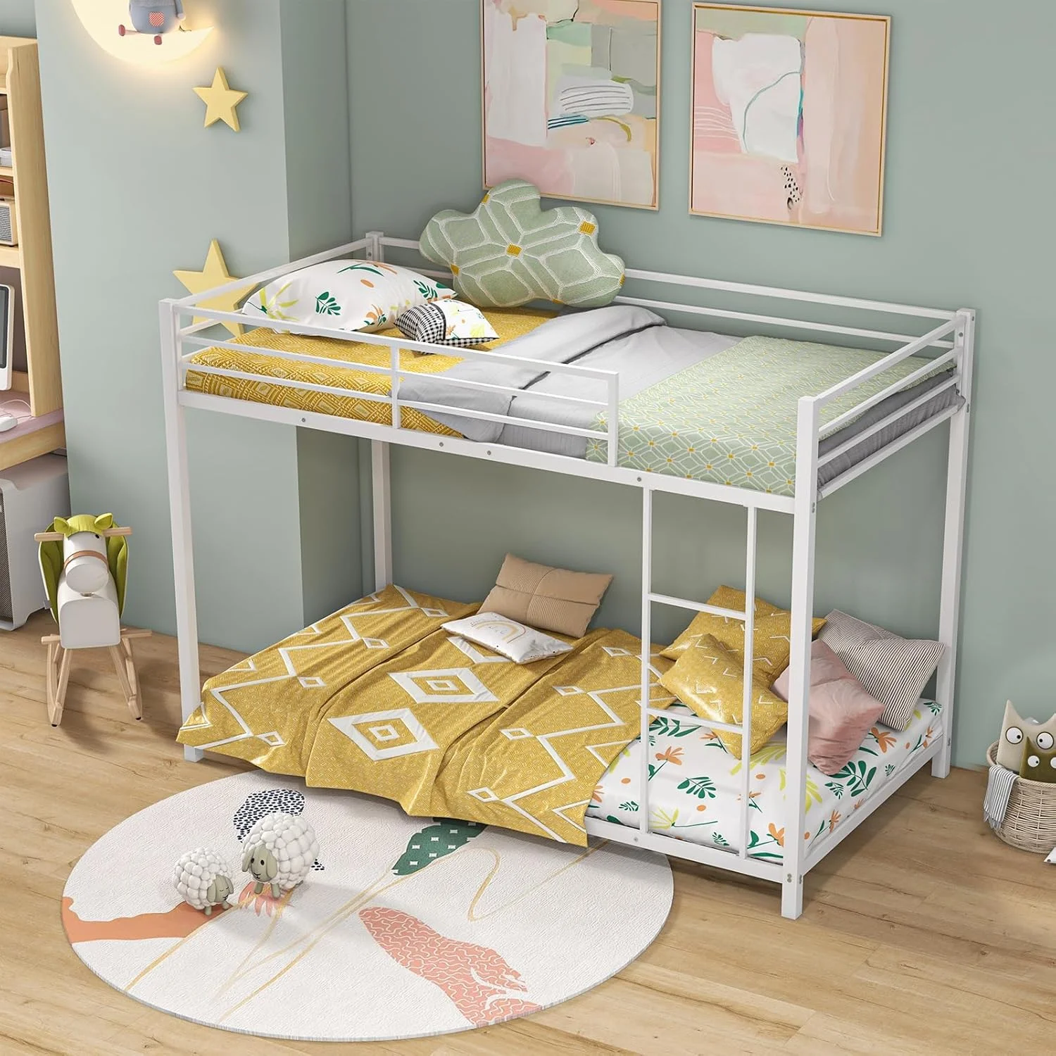 تخت دو طبقه فلزی جاینتکس، تخت دو نفره روی هم، قاب تخت دو طبقه کم ارتفاع با نردبان و نرده محافظ سرتاسری، قاب تخت دو نفره صرفه جویی در فضا برای نوجوانان کودکان، بدون نیاز به فنر جعبه ای (سفید)