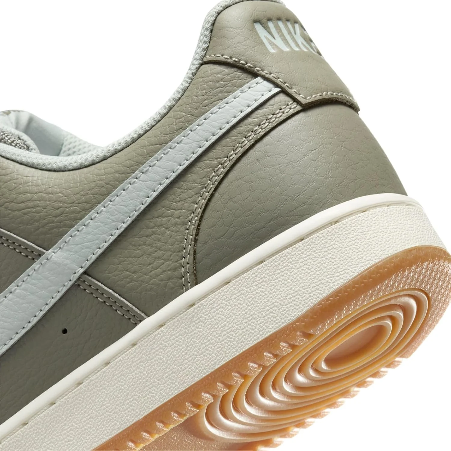 کفش مردانه بند دار نایک NIKE COURT VISION LO، ارتشی روشن/نقره ای روشن-دریایی-صمغ قهوه ای روشن، سایز 44.5