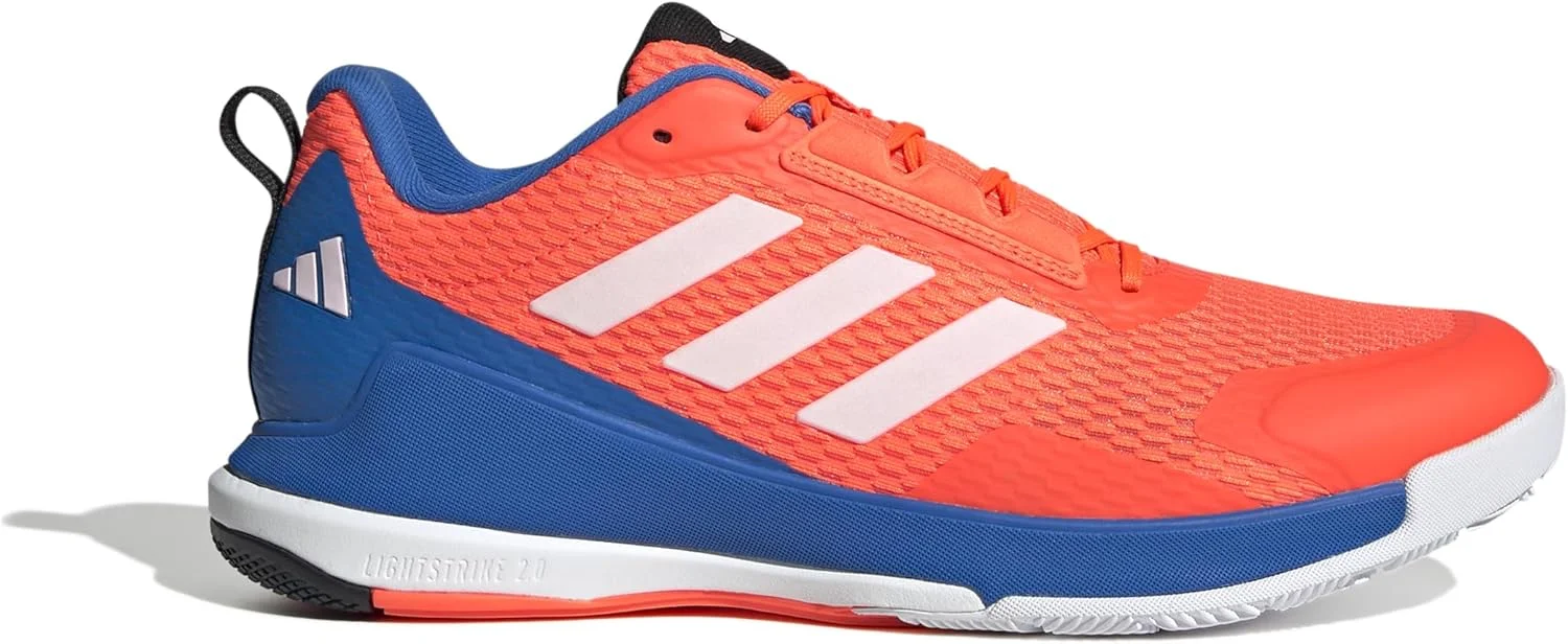 کفش ورزشی مردانه آدیداس نوافلایت 2 مناسب سالن کفش ورزشی مردانه آدیداس نوافلایت 2 مناسب سالن