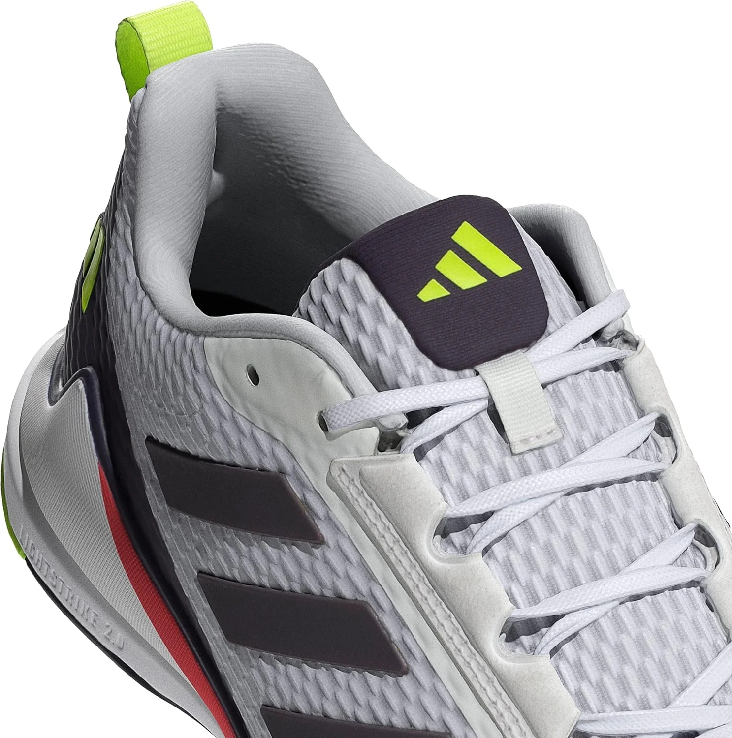 کفش ورزشی مردانه آدیداس نوافلایت 2 مناسب سالن کفش ورزشی مردانه آدیداس نوافلایت 2 مناسب سالن