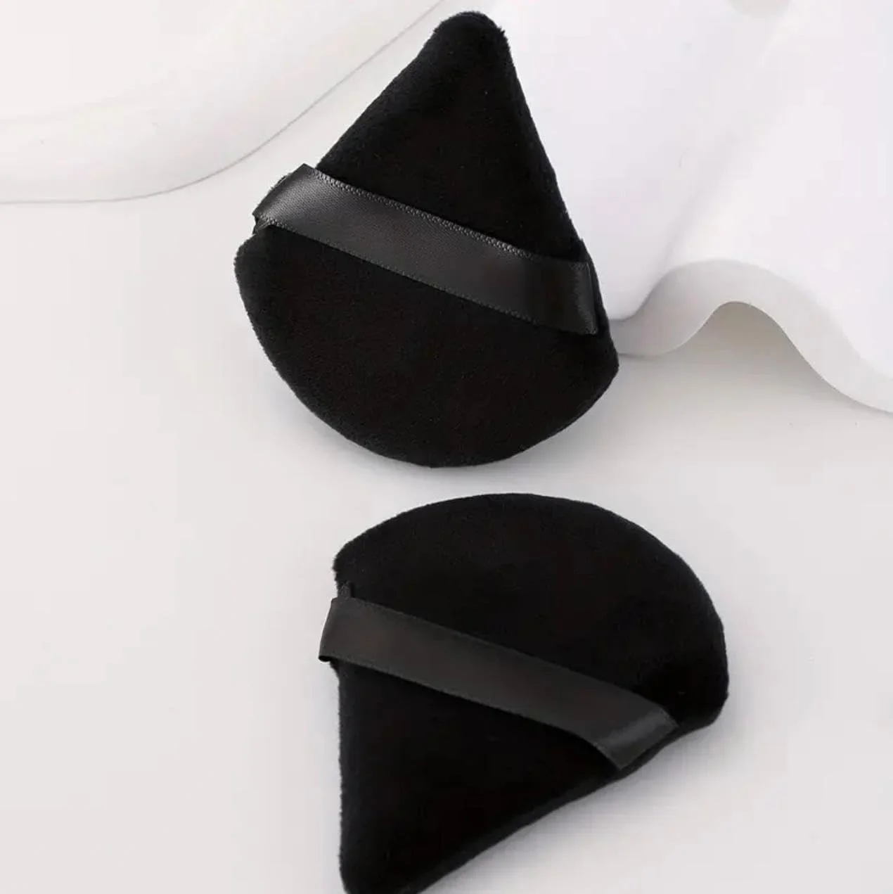 پدهای مثلثی مخملی CleanWave، بسته 2 عددی - نرم و متراکم برای آرایش بی نقص و یکنواخت - بدون عطر، ابزار آرایشی مشکی برای پودر فیکس و بدن، پد آرایشی، پدهای مثلثی پدهای مثلثی مخملی CleanWave، بسته 2 عددی - نرم و متراکم برای آرایش بی نقص و یکنواخت - بدون عطر، ابزار آرایشی مشکی برای پودر فیکس و بدن، پد آرایشی، پدهای مثلثی