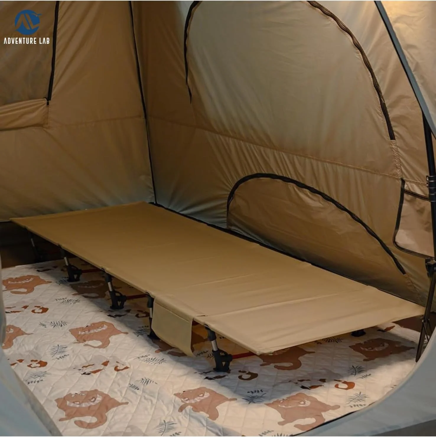 تخت تاشو فوق سبک کمپینگ Adventure Lab | قابل حمل و جمع و جور برای سفر در فضای باز | کمپ اصلی، پیاده روی، کوهنوردی | کوله پشتی سبک وزن (بژ)