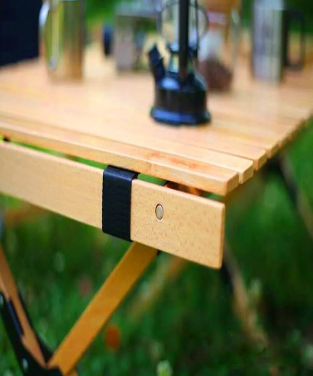 میز تاشو کمپینگ C&C Home، میز پیک نیک تاشو کم ارتفاع قابل حمل برای فضای باز و داخل خانه، میز رول کیک در یک کیف برای پیک نیک، کمپینگ، مسافرت، ساحل، پاسیو، باربیکیو باغی، رنگ چوب اصلی