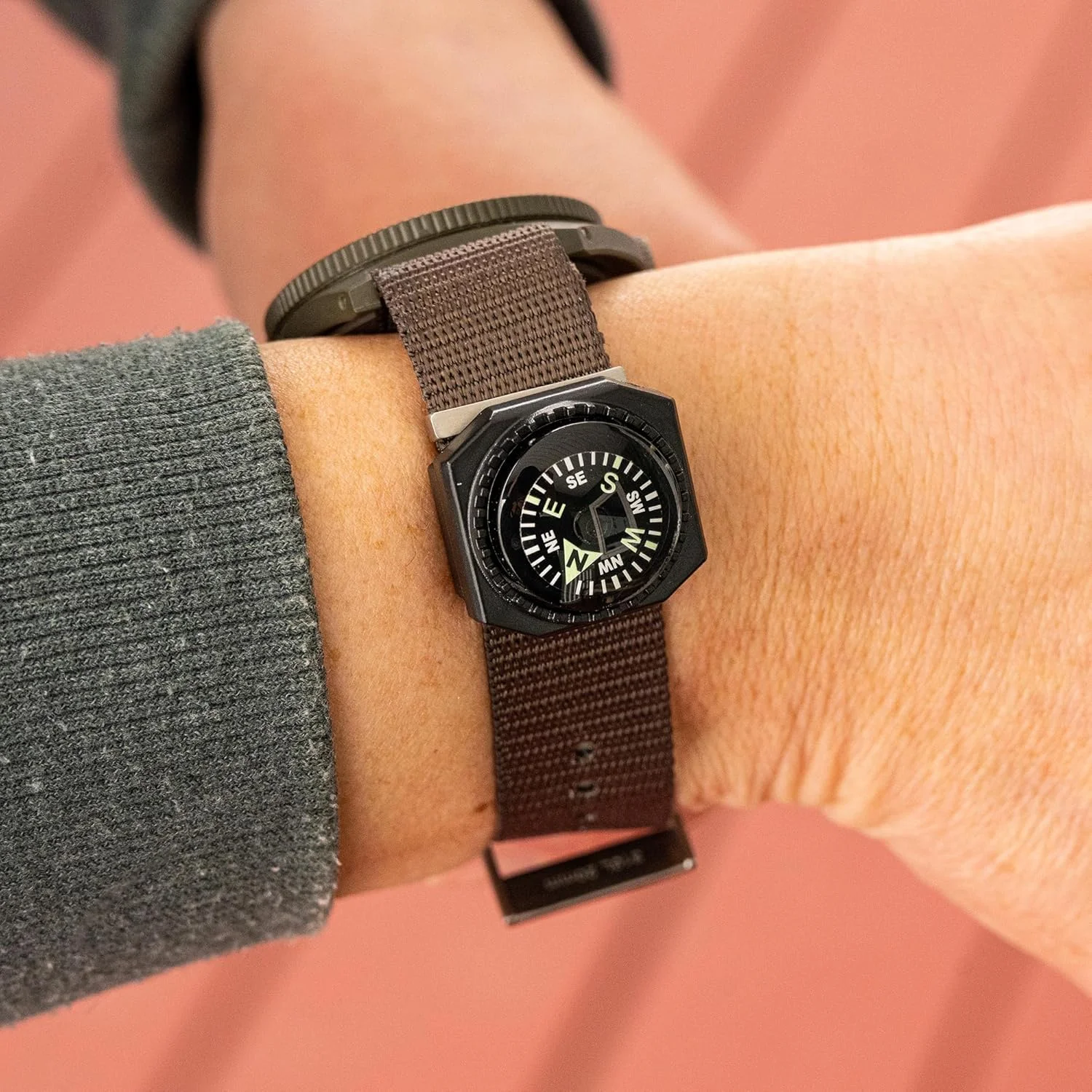 قطب نمای مچی Sun Company - قطب نمای با قابلیت خواندن آسان برای بند ساعت قطب نمای مچی Sun Company - قطب نمای با قابلیت خواندن آسان برای بند ساعت