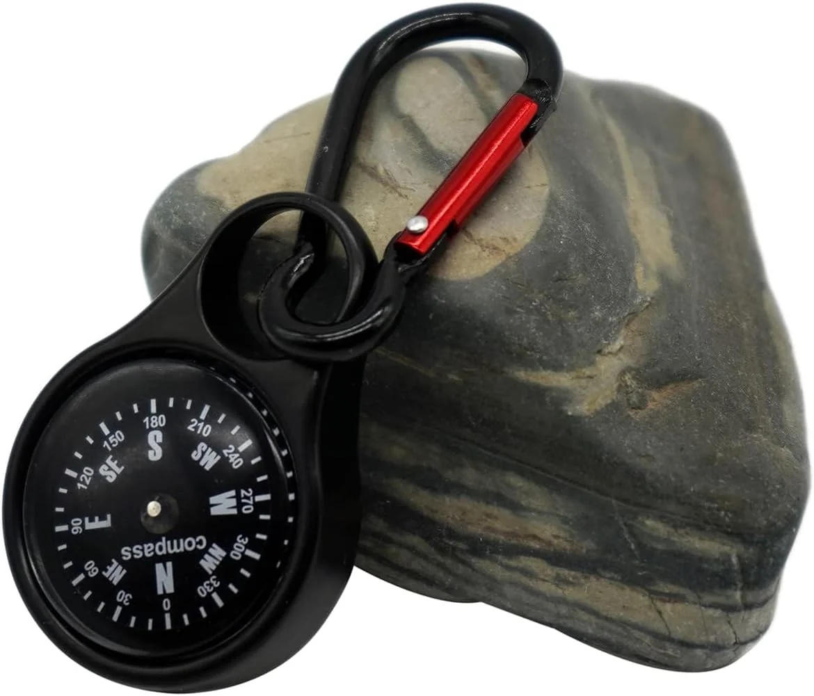 قطب نمای بقای مینیاتوری NALACAL با کارابین، گیره آلیاژ روی 2 در 1، جاکلیدی راهنمای جهت، ابزار کیت اضطراری برای کمپینگ در فضای باز، پیاده روی، شکار، کوهنوردی (2 عدد) قطب نمای بقای مینیاتوری NALACAL با کارابین، گیره آلیاژ روی 2 در 1، جاکلیدی راهنمای جهت، ابزار کیت اضطراری برای کمپینگ در فضای باز، پیاده روی، شکار، کوهنوردی (2 عدد)