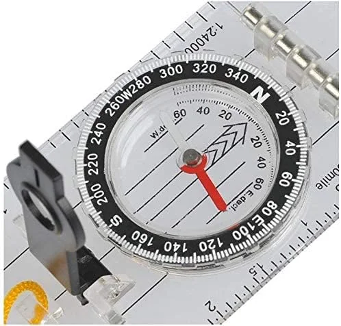 قطب نما کوچک، مقیاس نقشه و ذره بین قطب نما کوچک، مقیاس نقشه و ذره بین