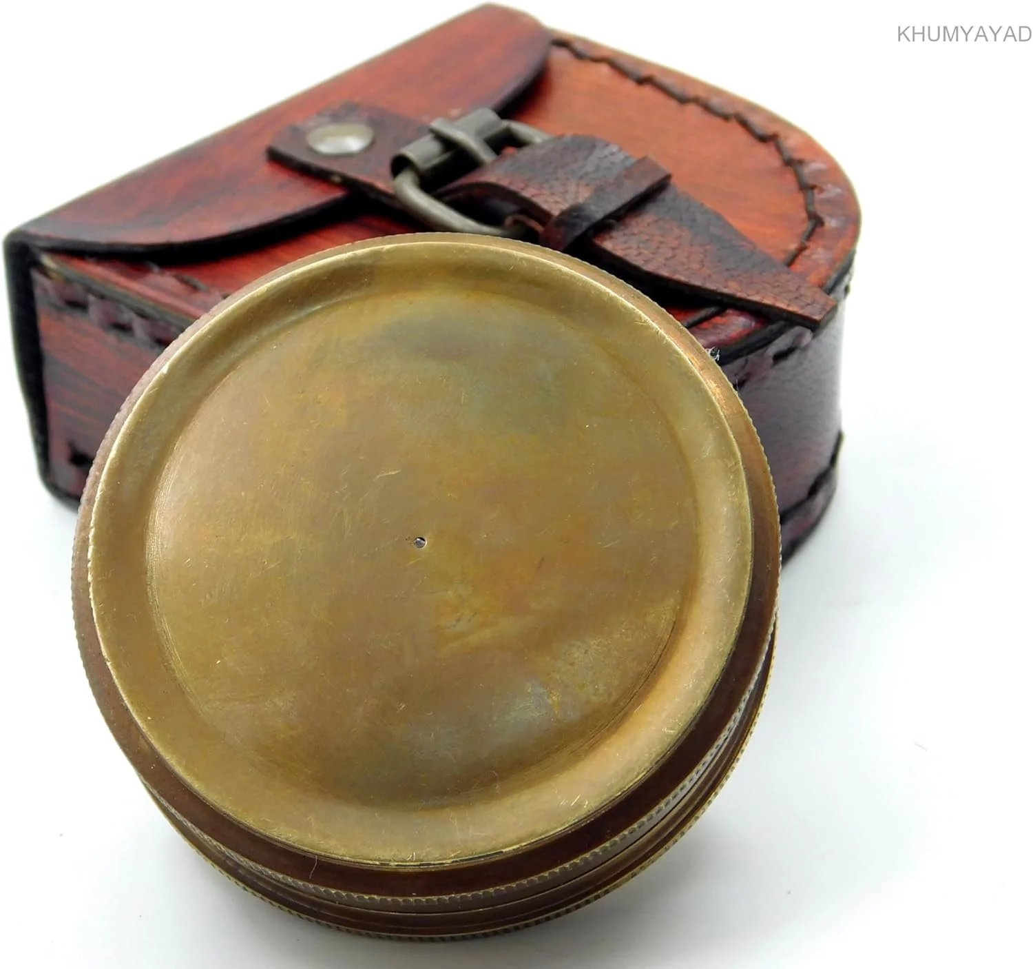 قطب نمای جیبی برنجی KHUMYAYAD، برنج عتیقه، دست ساز، قطب نمای کاملاً کاربردی با جعبه چرمی قطب نمای جیبی برنجی KHUMYAYAD، برنج عتیقه، دست ساز، قطب نمای کاملاً کاربردی با جعبه چرمی