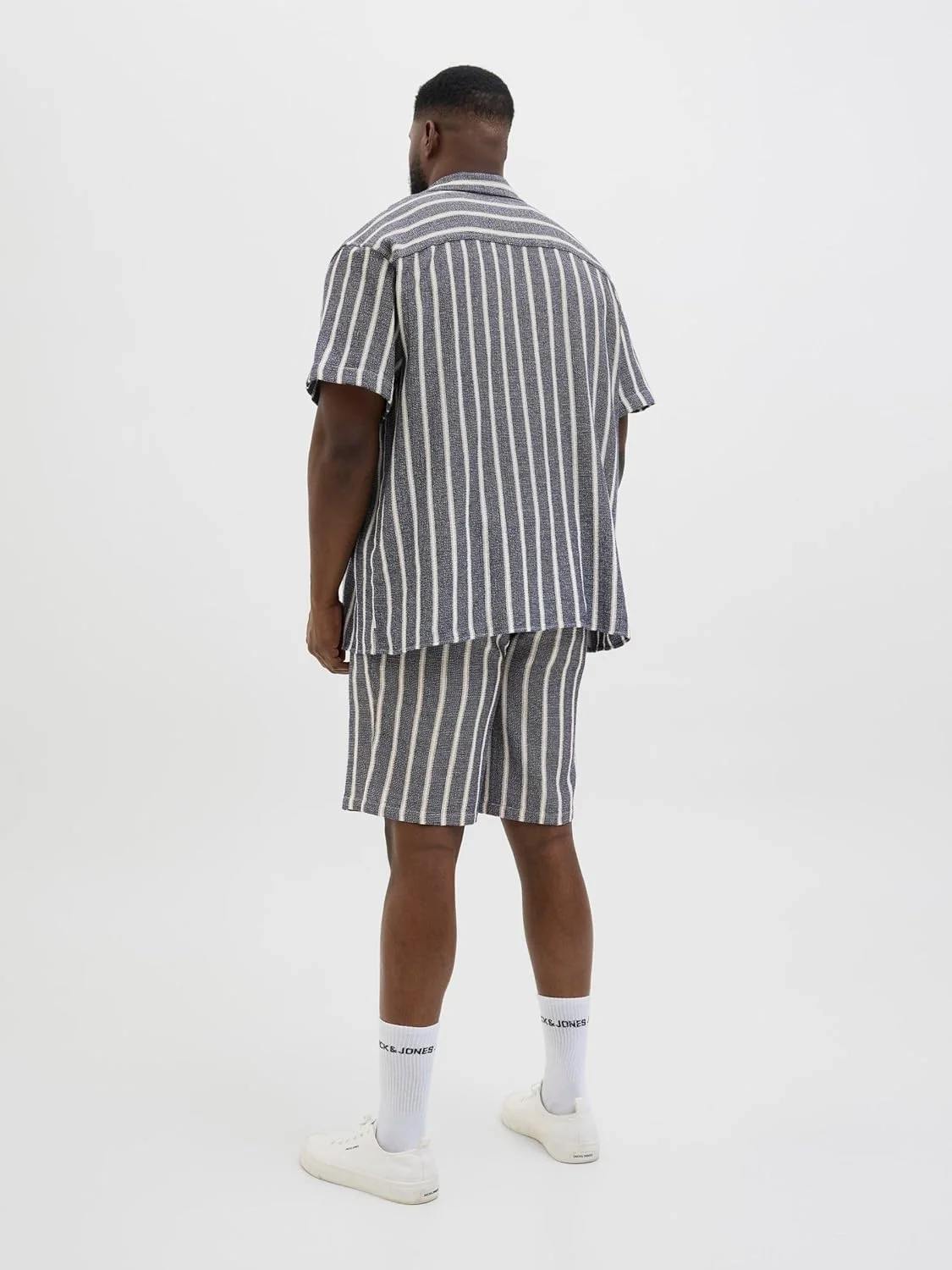 پیراهن مردانه جک اند جونز مدل Jorcoba Stripe Resort Shirt Ss Sn Pls Jorcoba Stripe Resort Shirt Ss Sn Pls (تک عددی) پیراهن مردانه جک اند جونز مدل Jorcoba Stripe Resort Shirt Ss Sn Pls Jorcoba Stripe Resort Shirt Ss Sn Pls (تک عددی)