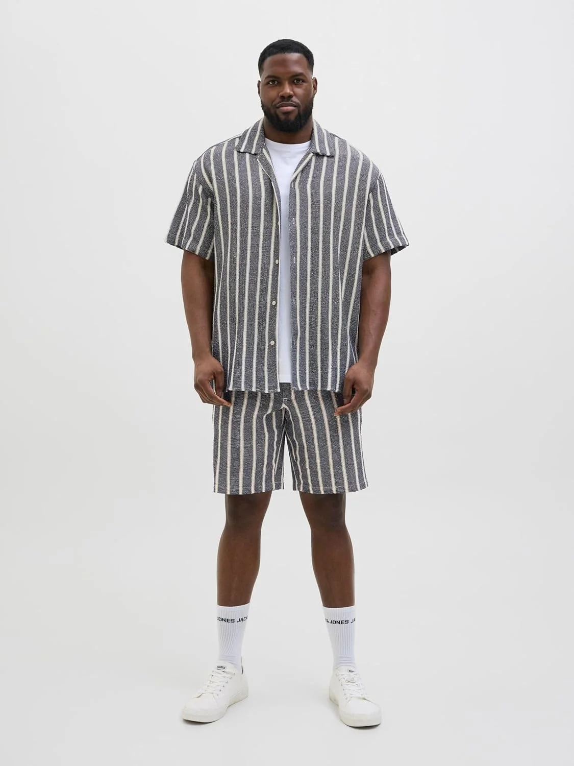 پیراهن مردانه جک اند جونز مدل Jorcoba Stripe Resort Shirt Ss Sn Pls Jorcoba Stripe Resort Shirt Ss Sn Pls (تک عددی) پیراهن مردانه جک اند جونز مدل Jorcoba Stripe Resort Shirt Ss Sn Pls Jorcoba Stripe Resort Shirt Ss Sn Pls (تک عددی)