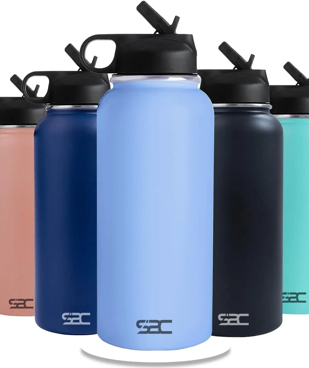 بطری آب استیل ضد زنگ S2C یک لیتری، بطری آب عایق خلاء دو جداره 32 اونسی، فاقد BPA با درب نی - فلاسک آب ترموس برای آب گرم. (آبی آسمانی)