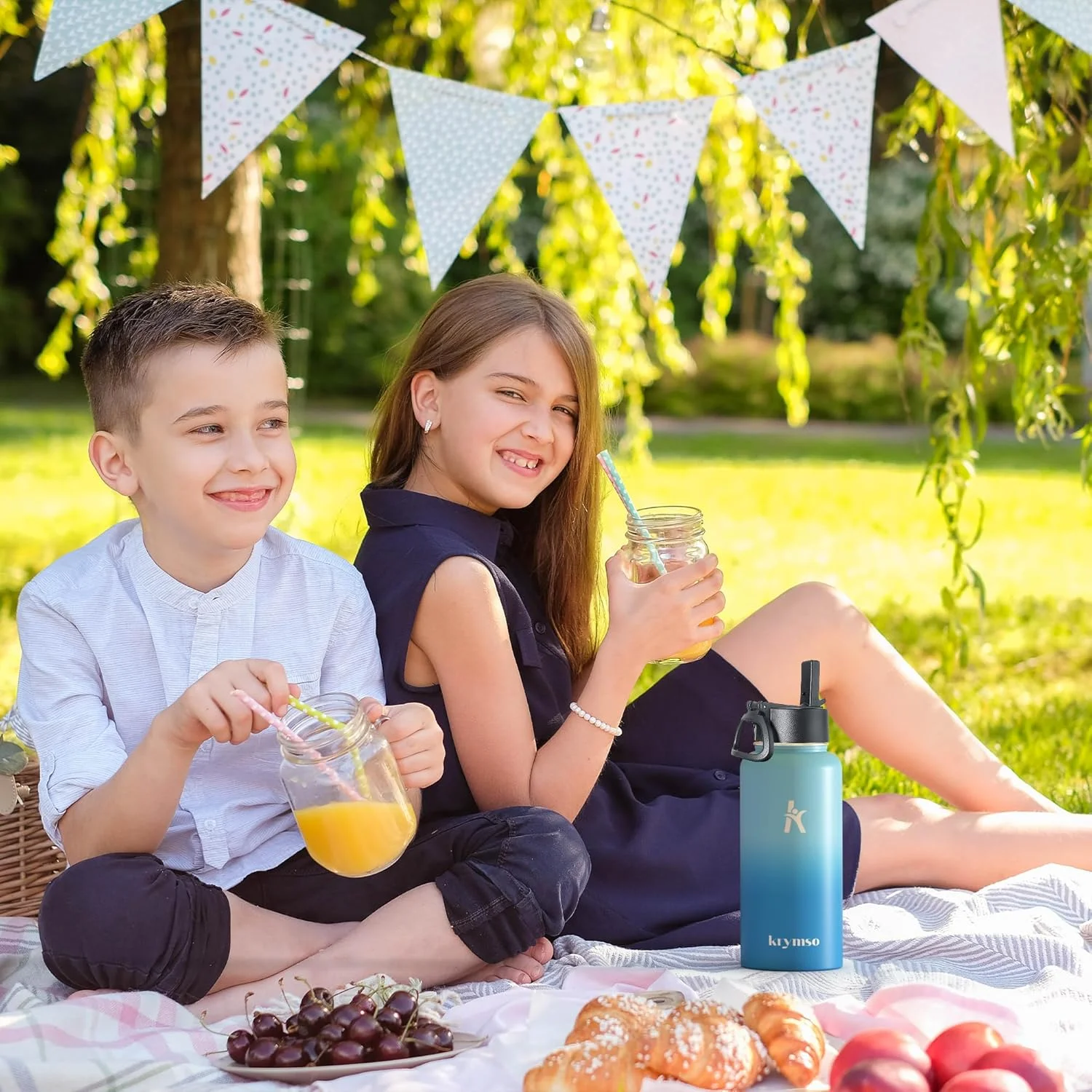 بطری آب استیل ضد زنگ 500 میلی لیتری KRYMSO با استیکرهای هوش مصنوعی برای کودکان به همراه نی، فلاسک، لیوان عایق، آب 500 میلی لیتری (پشمک) بطری آب استیل ضد زنگ 500 میلی لیتری KRYMSO با استیکرهای هوش مصنوعی برای کودکان به همراه نی، فلاسک، لیوان عایق، آب 500 میلی لیتری (پشمک)