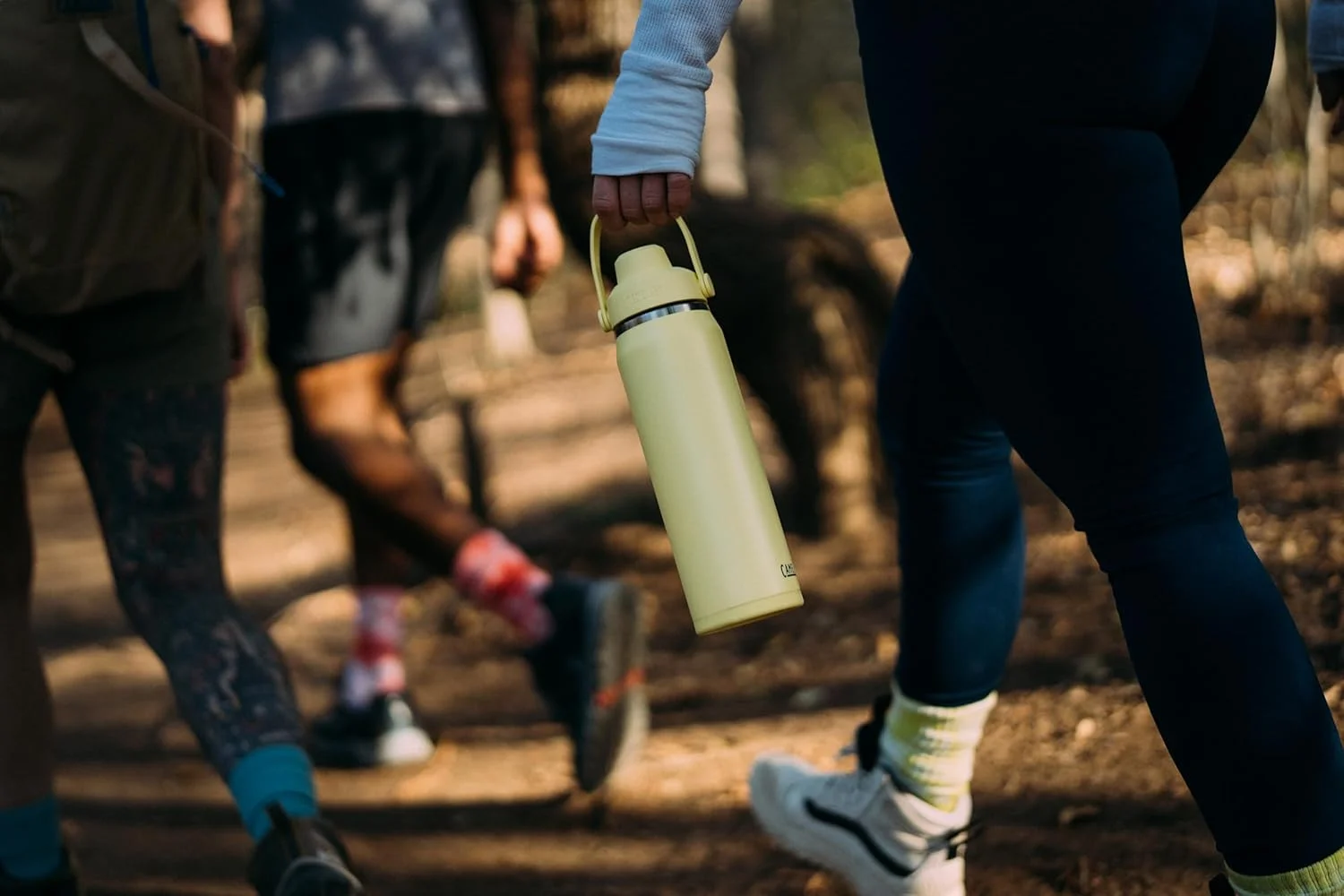 قمقمه آب CamelBak Thrive Chug با گنجایش 590 میلی لیتر - استیل ضد زنگ عایق، رنگ سنگی قمقمه آب CamelBak Thrive Chug با گنجایش 590 میلی لیتر - استیل ضد زنگ عایق، رنگ سنگی