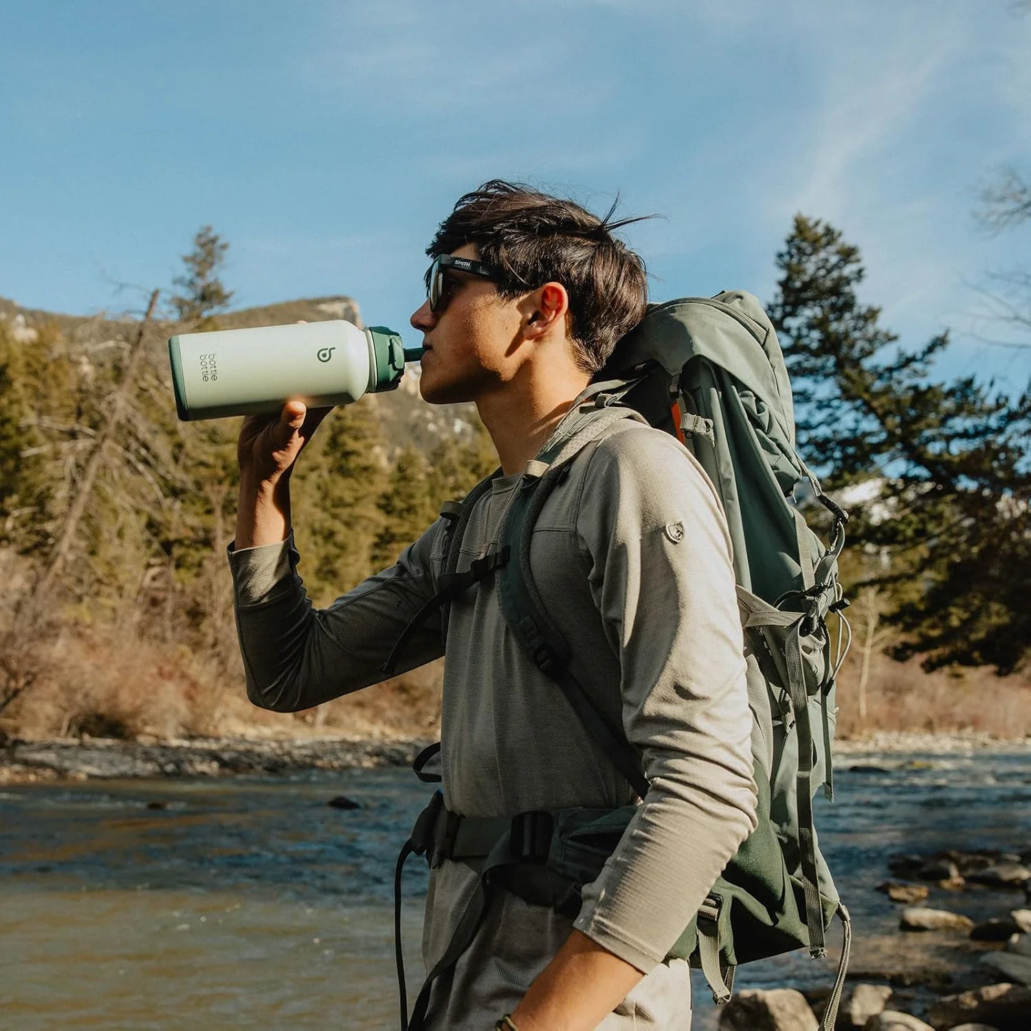 بطری آب عایق استیل ورزشی bottlebottle با نی و درب دو منظوره مناسب باشگاه به همراه جای قرص (سبز)، 946 میلی لیتر