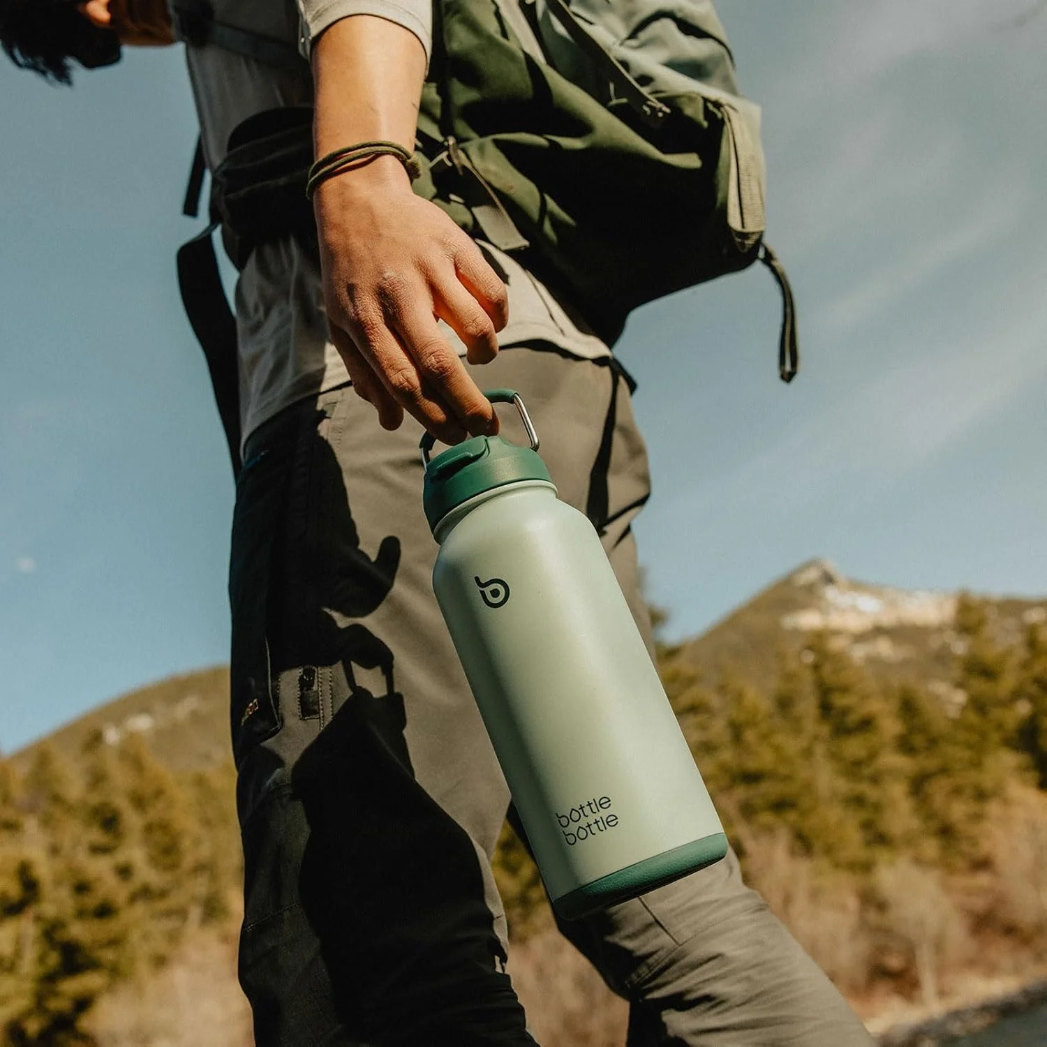 بطری آب عایق استیل ورزشی bottlebottle با نی و درب دو منظوره مناسب باشگاه به همراه جای قرص (سبز)، 946 میلی لیتر