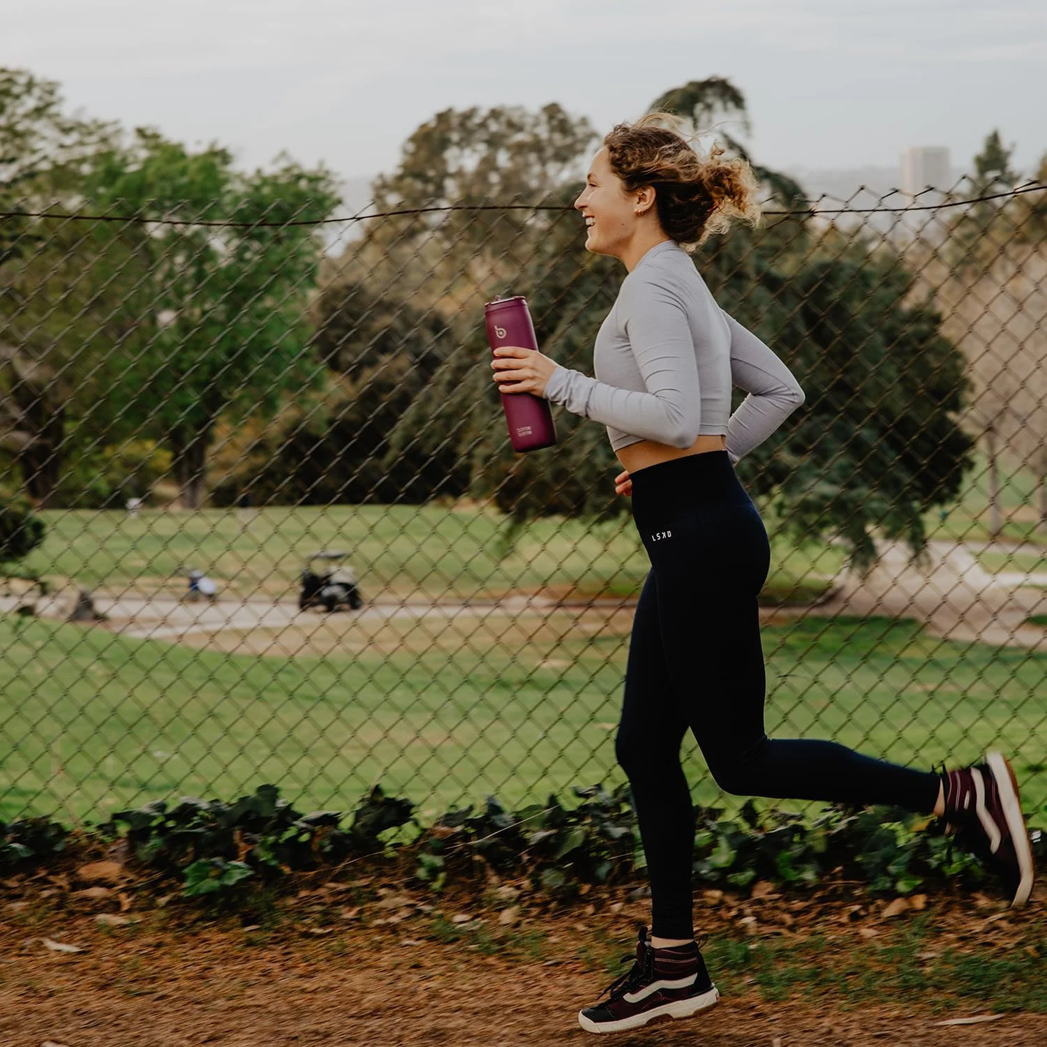 بطری آب استیل ضد زنگ BOTTLE BOTTLE با نی و درب، قمقمه آب عایق خلاء 946 میلی لیتری، 24 ساعت سرد و 12 ساعت گرم نگه می دارد، بطری های آب ورزشی دهانه گشاد ضد نشت برای مدرسه، قرمز بطری آب استیل ضد زنگ BOTTLE BOTTLE با نی و درب، قمقمه آب عایق خلاء 946 میلی لیتری، 24 ساعت سرد و 12 ساعت گرم نگه می دارد، بطری های آب ورزشی دهانه گشاد ضد نشت برای مدرسه، قرمز