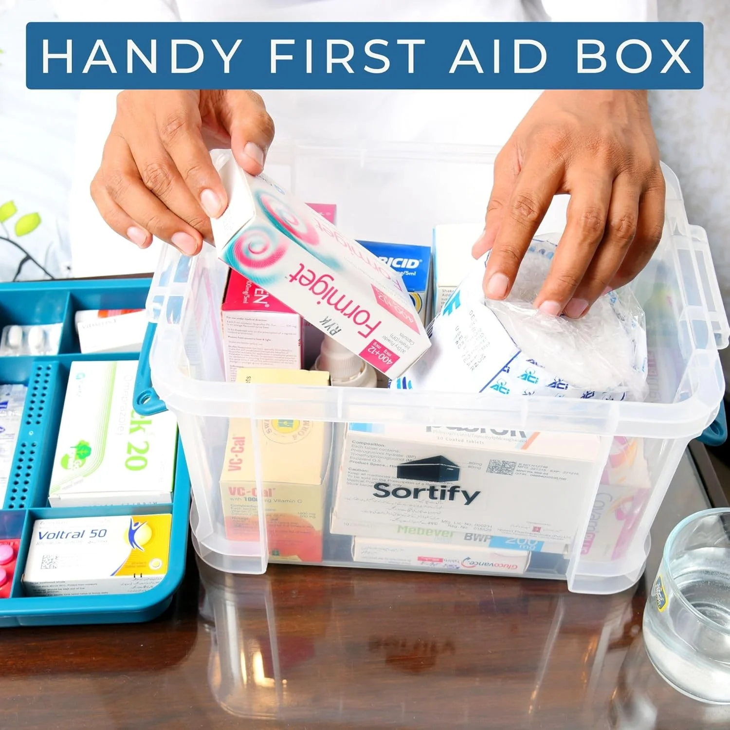 جعبه نظم دهنده دارو Sortify، با جعبه بزرگ نظم دهنده دارو با ابعاد 33x24x19 سانتی متر منظم بمانید، جعبه نگهداری دارو پلاستیکی شفاف با سینی 10 قسمتی، کابینت دارو با ظرفیت بیش از 50 دارو جعبه نظم دهنده دارو Sortify، با جعبه بزرگ نظم دهنده دارو با ابعاد 33x24x19 سانتی متر منظم بمانید، جعبه نگهداری دارو پلاستیکی شفاف با سینی 10 قسمتی، کابینت دارو با ظرفیت بیش از 50 دارو