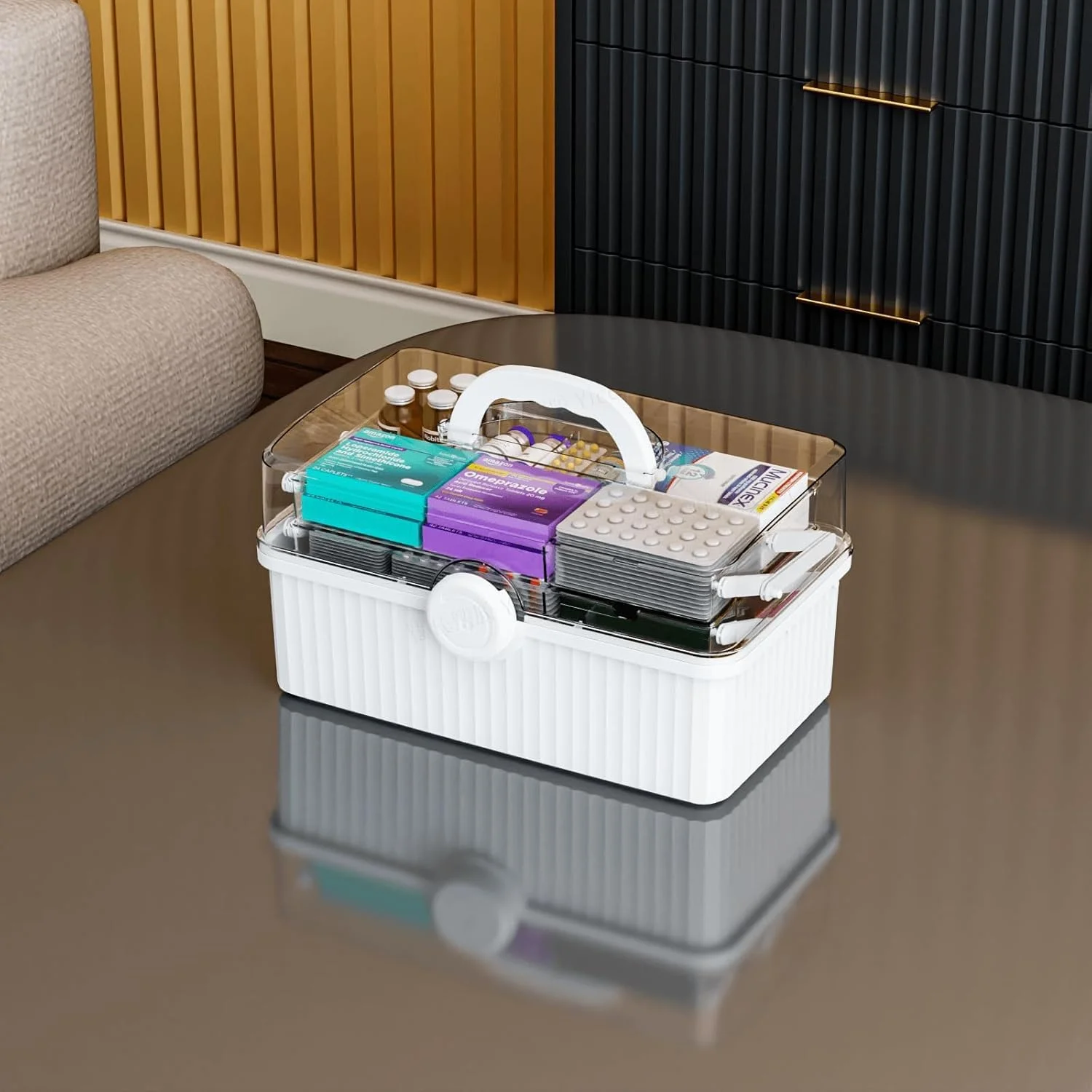 جعبه کمک های اولیه پلاستیکی سه لایه Sagreeny و جعبه لوازم هنری با دسته قابل حمل و جعبه نگهداری دارو چند منظوره برای نگهداری داروهای ضروری، سفید جعبه کمک های اولیه پلاستیکی سه لایه Sagreeny و جعبه لوازم هنری با دسته قابل حمل و جعبه نگهداری دارو چند منظوره برای نگهداری داروهای ضروری، سفید