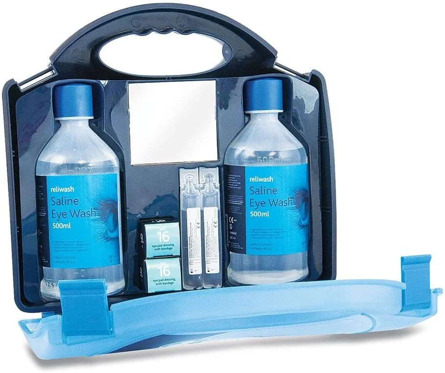 جعبه کمک های اولیه شستشوی چشم Reliance Medical - دو عدد بطری 500 میلی لیتری Reliwash، آینه، دو عدد محلول استریل سالین 20 میلی لیتری و پد چشمی جعبه کمک های اولیه شستشوی چشم Reliance Medical - دو عدد بطری 500 میلی لیتری Reliwash، آینه، دو عدد محلول استریل سالین 20 میلی لیتری و پد چشمی