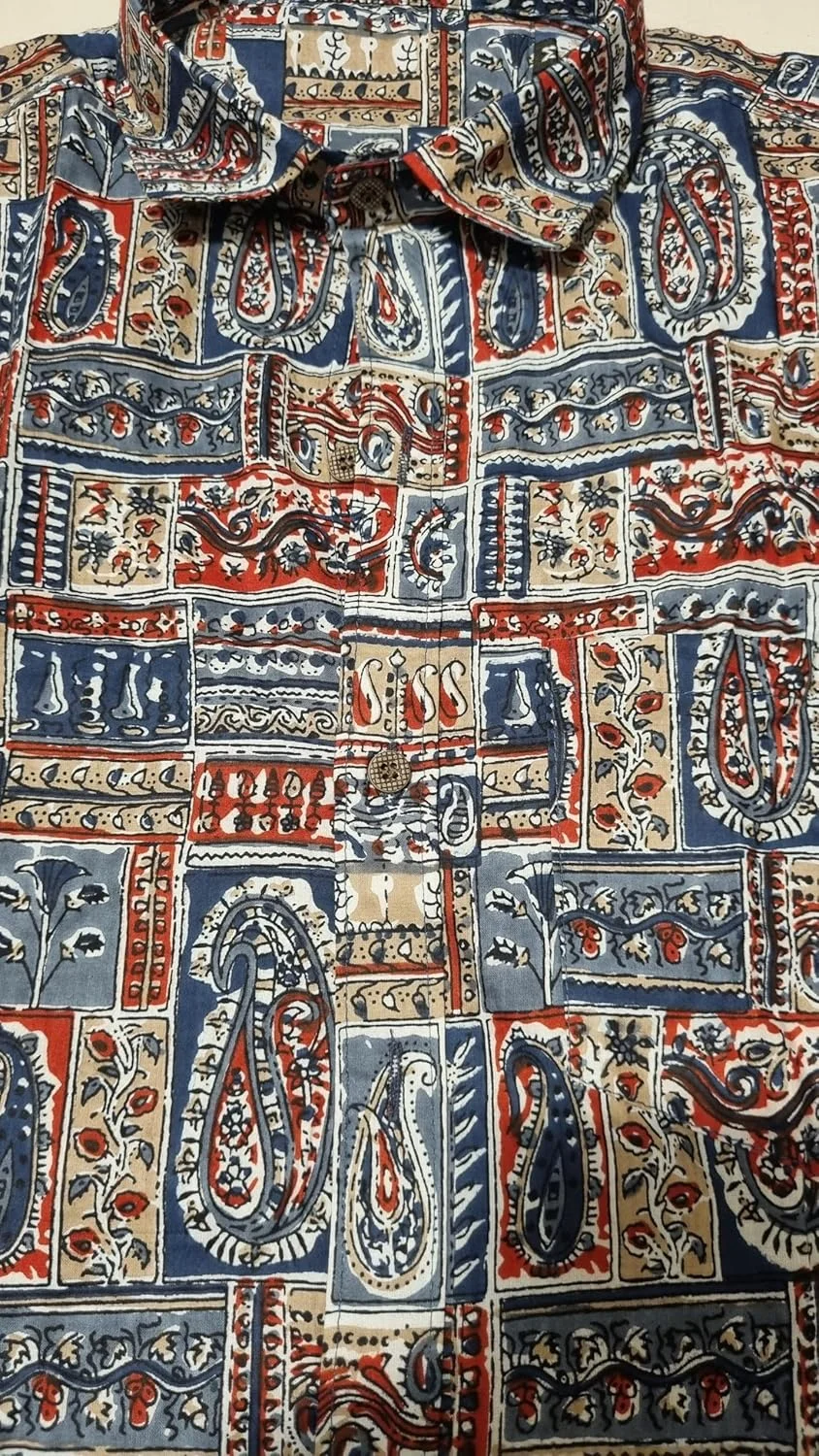 پیراهن مردانه طرح چاپ دستی هندی آستین کوتاه دکمه دار