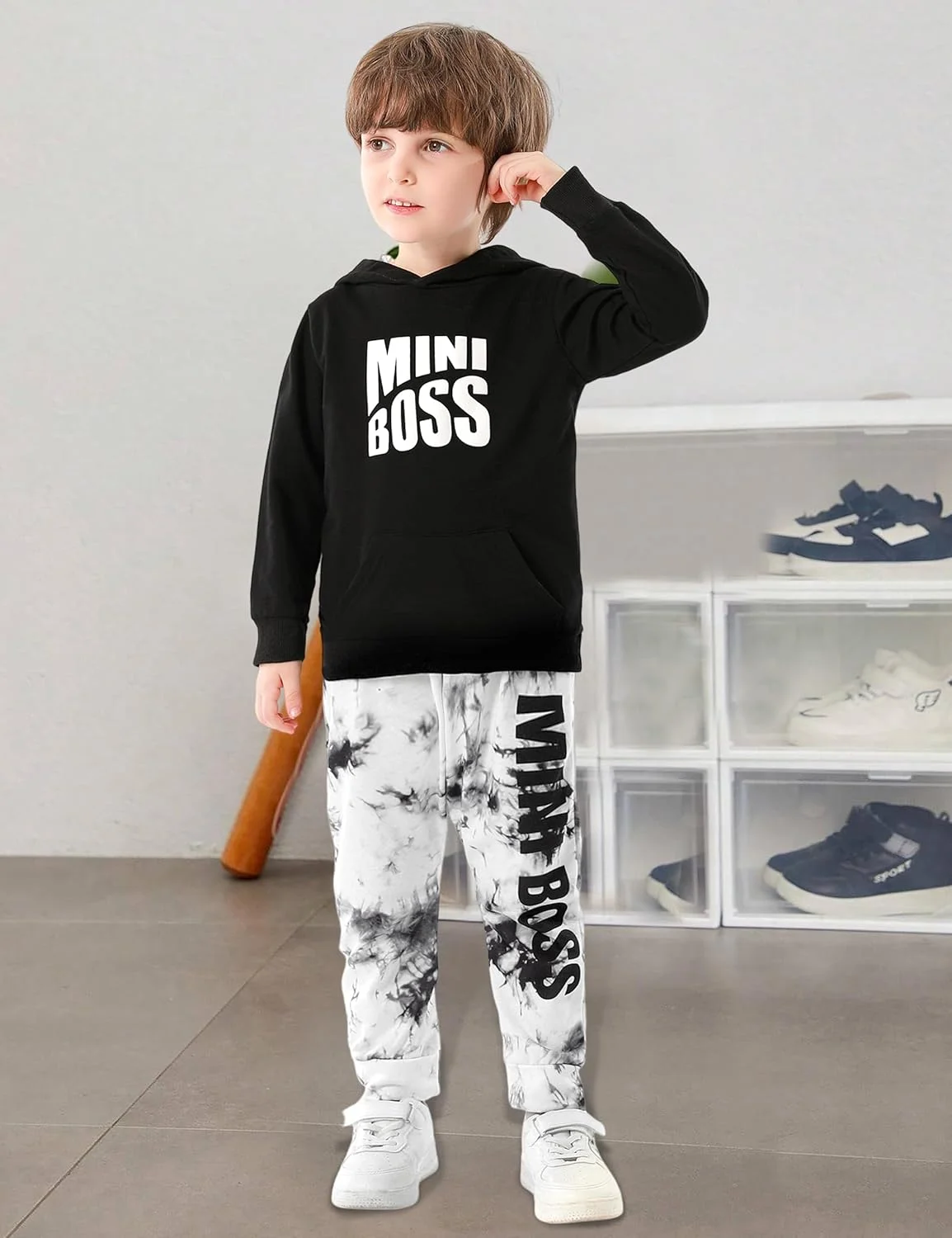 لباس زمستانی پسرانه، لباس پسرانه با هودی طرح دایناسور و شلوار، ست دو تکه