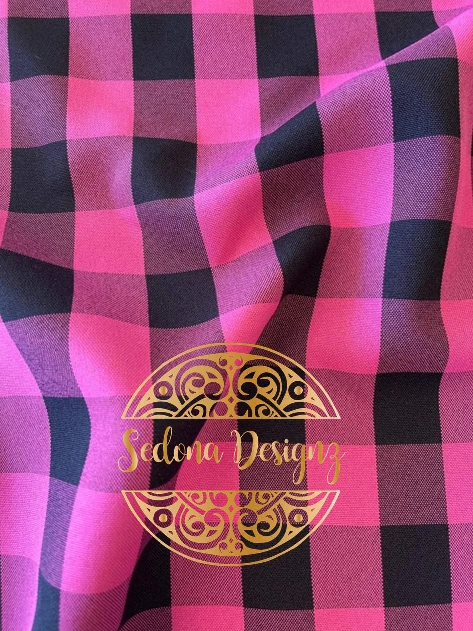 پارچه چهارخانه یک اینچی پلی‌پاپلین Sedonia Designz، متری (سرخابی و مشکی)
