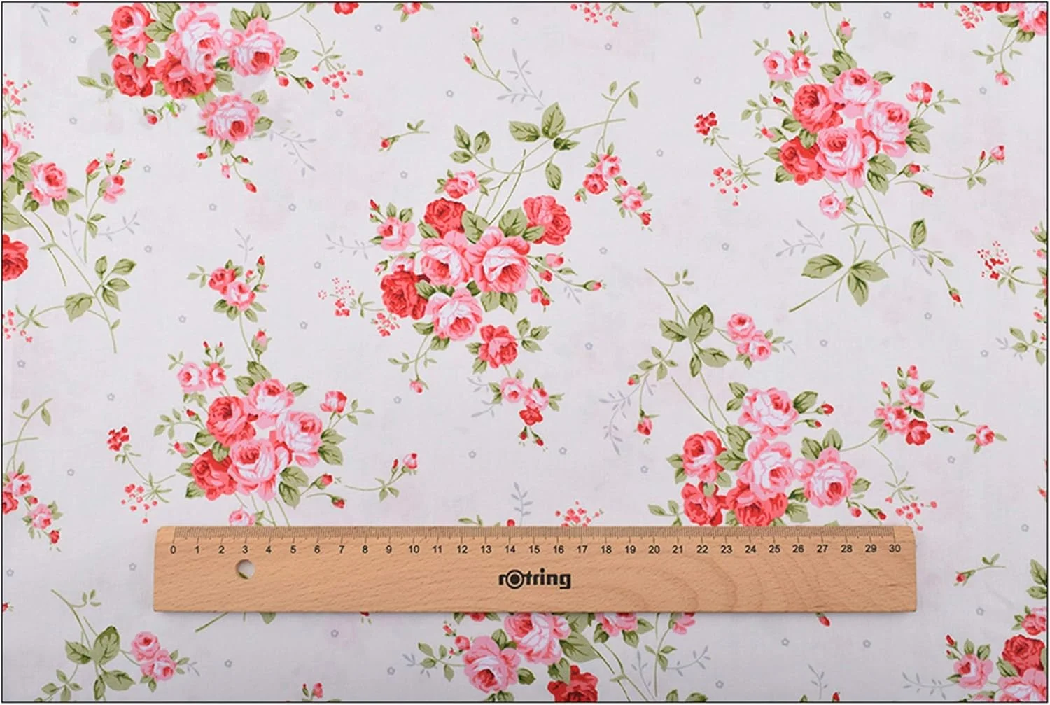 بسته پارچه های تکه ای طرح گل رز و چهارخانه قدیمی Hanjunzhao مناسب برای لحاف دوزی، خیاطی و کاردستی، 45 × 55 سانتی متر بسته پارچه های تکه ای طرح گل رز و چهارخانه قدیمی Hanjunzhao مناسب برای لحاف دوزی، خیاطی و کاردستی، 45 × 55 سانتی متر