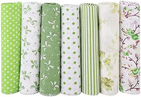 پارچه تکه دوزی 7 عددی با طرح های مختلف، 100% پنبه ای، مناسب برای خیاطی، اسکرپ بوک، لحاف دوزی، کارهای هنری، پارچه کاردستی خیاطی، کیف پول DIY، روکش کوسن (50x50 سانتی متر)