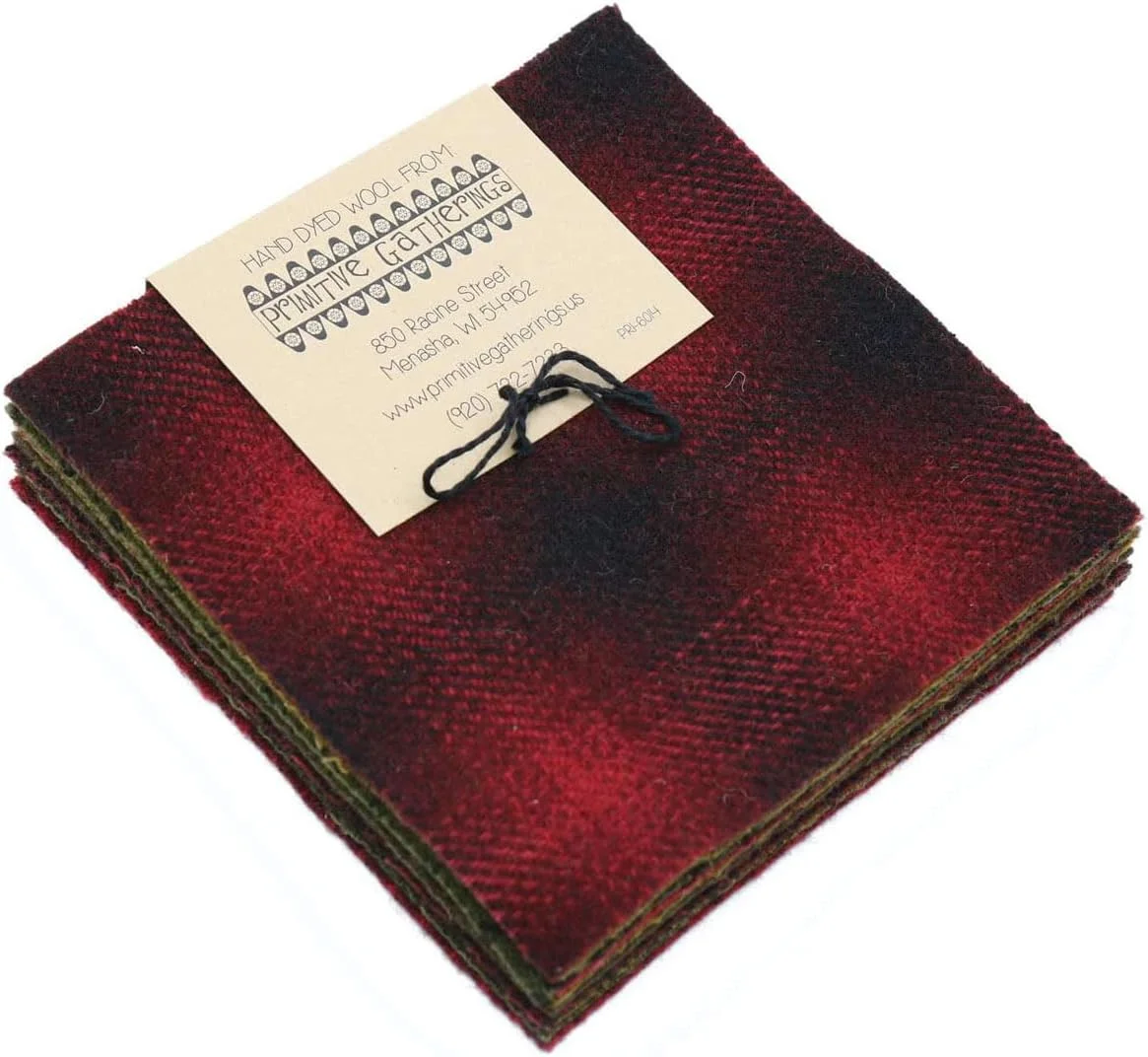 مجموعه پارچه های پشمی رنگ شده دستی Moda Fabrics Primitive Gatherings Holiday Charm Pack شامل 10 مربع 5 اینچی PRI 6014