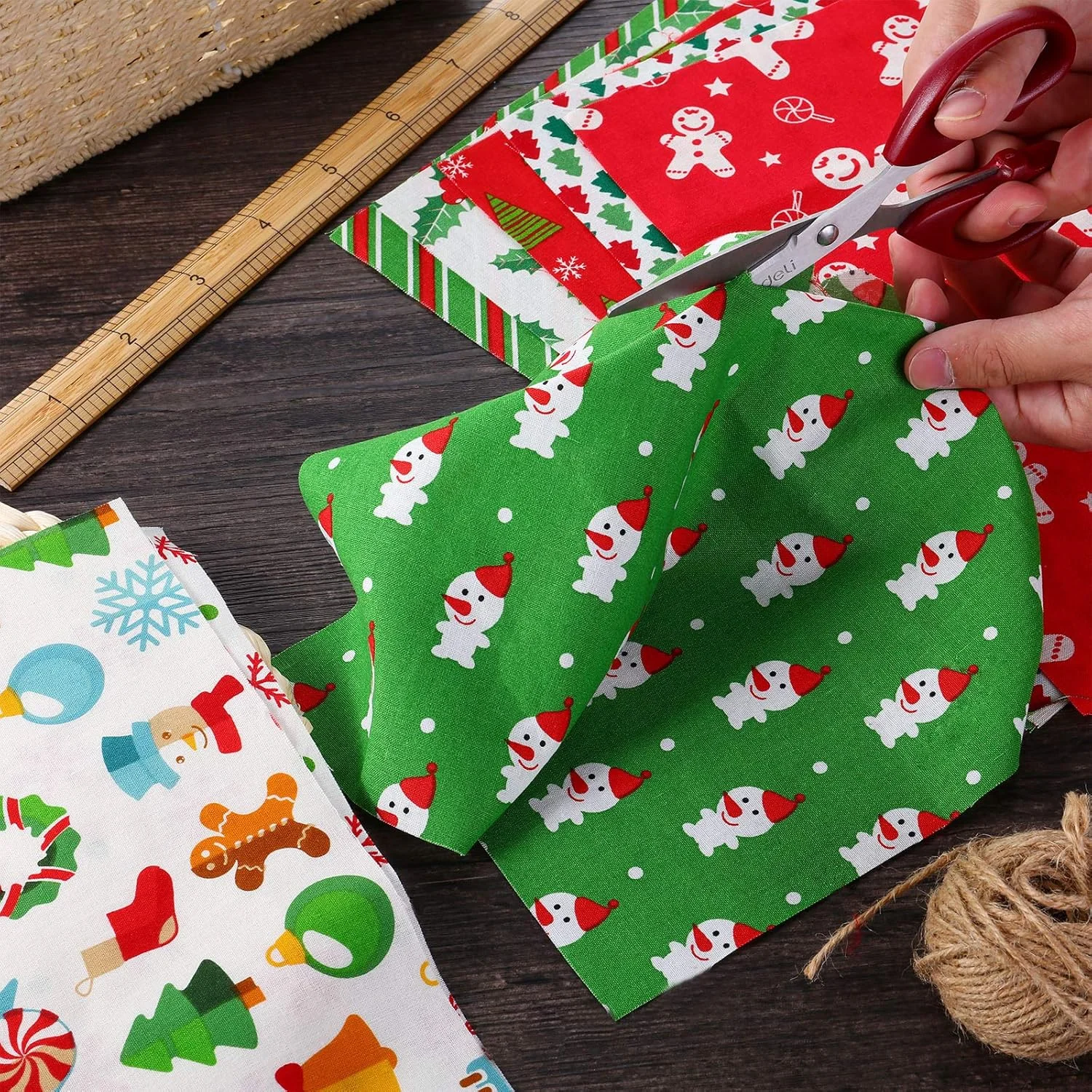Tatuo 12 Pieces 11.8 x 11.8 Inches Christmas Fabric Bundles Multi-Color Fabric Patchwork Christmas Tree Fat Quarters for DIY Craft Christmas DIY Quilting Tatuo 12 Pieces 11.8 x 11.8 Inches Christmas Fabric Bundles Multi-Color Fabric Patchwork Christmas Tree Fat Quarters for DIY Craft Christmas DIY Quilting