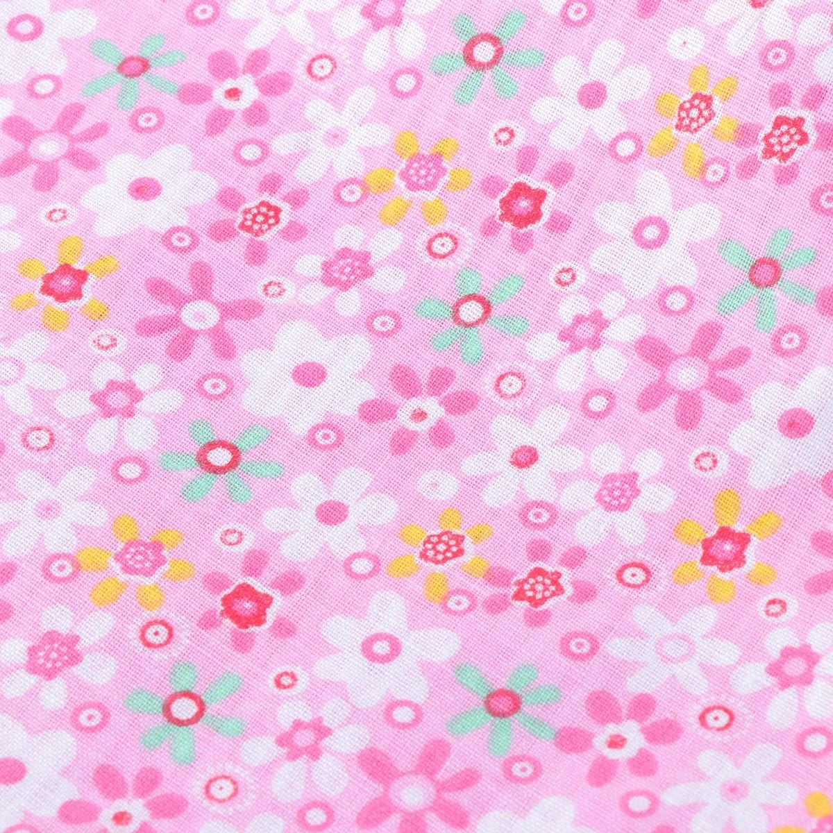 مالینک بسته 7 عددی پارچه نخی طرح گلدار مربعی برای تکه دوزی، خیاطی، اسکرپ بوک و لحاف دوزی (صورتی) مالینک بسته 7 عددی پارچه نخی طرح گلدار مربعی برای تکه دوزی، خیاطی، اسکرپ بوک و لحاف دوزی (صورتی)