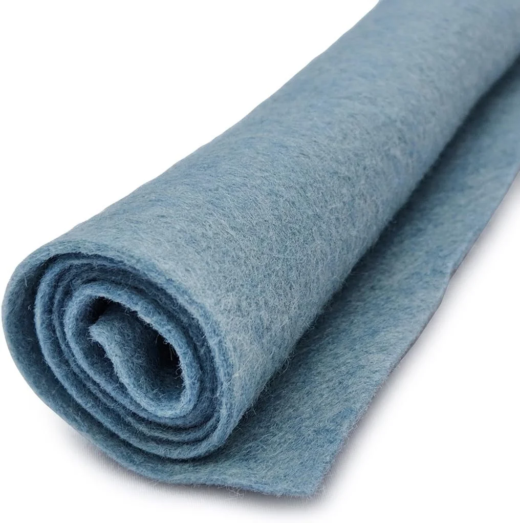 نمد پشمی طرح Love Bug آبی - آبی وینتیج - ورق بزرگ - ترکیب 35% پشم - 1 ورق 12x18 اینچ