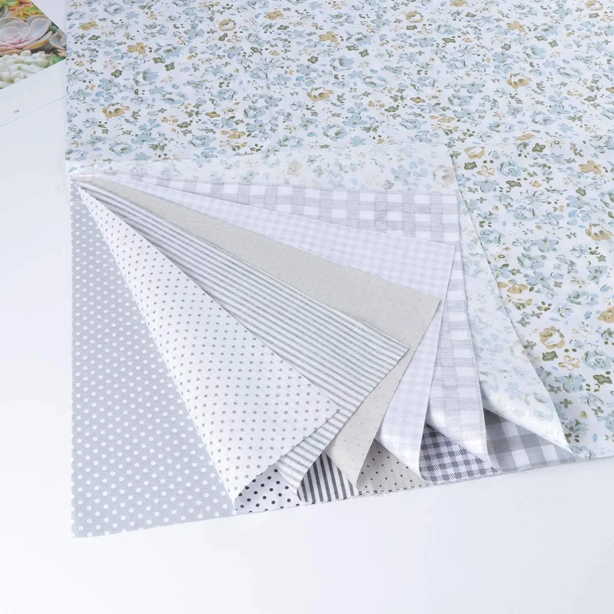 ZHUGI 7 تکه پارچه مربعی طرح گل پارچه پنبه ای تکه دوزی صنایع دستی DIY خیاطی اسکرپ بوکینگ لحاف دوزی (خاکستری) 50x50 سانتی متر ZHUGI 7 تکه پارچه مربعی طرح گل پارچه پنبه ای تکه دوزی صنایع دستی DIY خیاطی اسکرپ بوکینگ لحاف دوزی (خاکستری) 50x50 سانتی متر
