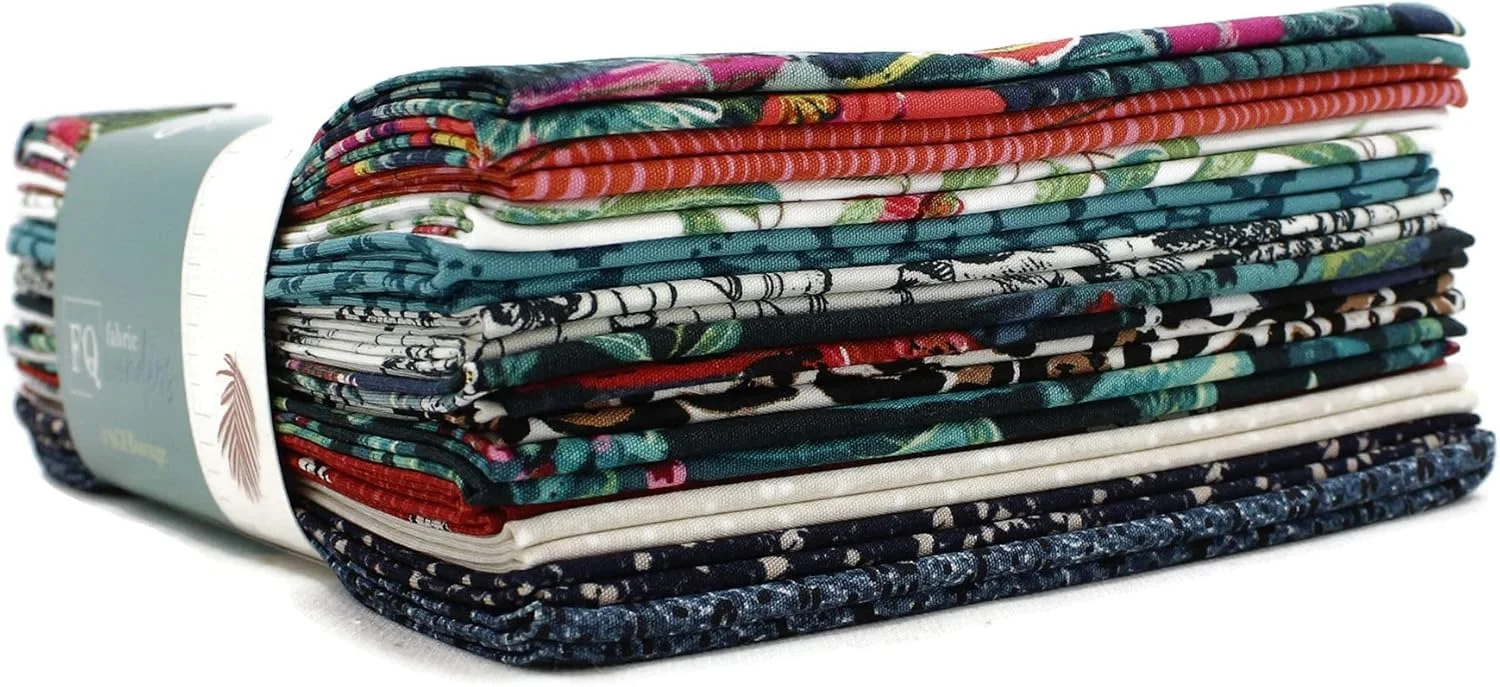 بسته پارچه ای Boscage Fat Quarter (شامل 12 تکه) اثر کاتارینا روچلا برای آرت گالری، ابعاد هر تکه 45.72 سانتی متر در 53.34 سانتی متر، مناسب برای تکه دوزی و کارهای هنری