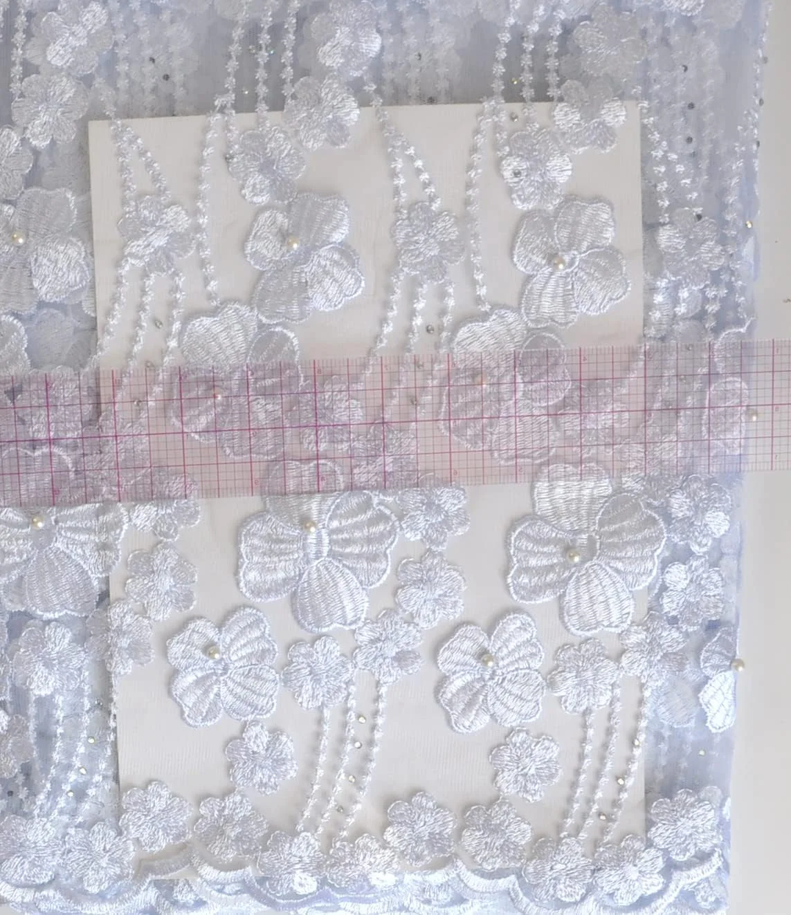 پارچه توری آفریقایی سنگ دوزی شده SanVera17 مناسب مجالس و عروسی (سفید مایل به آبی) 5 یارد