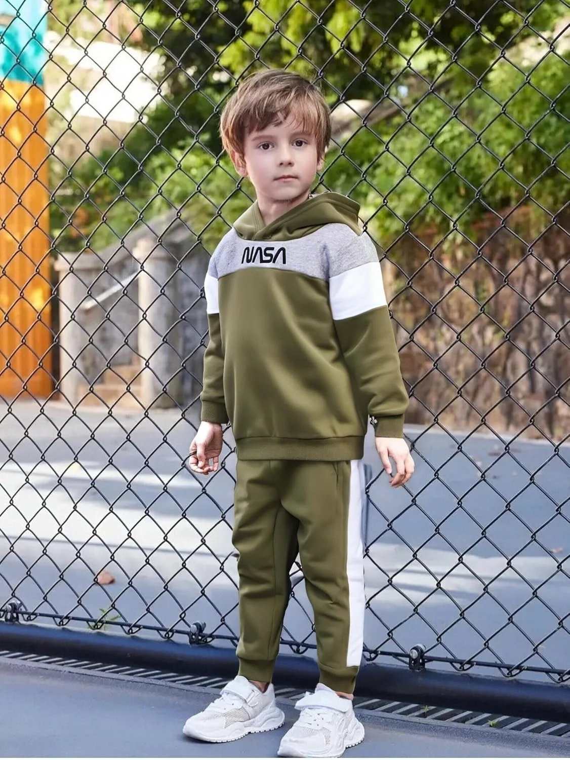 OLMRJKD ست لباس پسرانه بچه گانه 2-6 سال، شامل بلوز آستین بلند کلاه دار رنگی و شلوار، مناسب پاییز و زمستان OLMRJKD ست لباس پسرانه بچه گانه 2-6 سال، شامل بلوز آستین بلند کلاه دار رنگی و شلوار، مناسب پاییز و زمستان