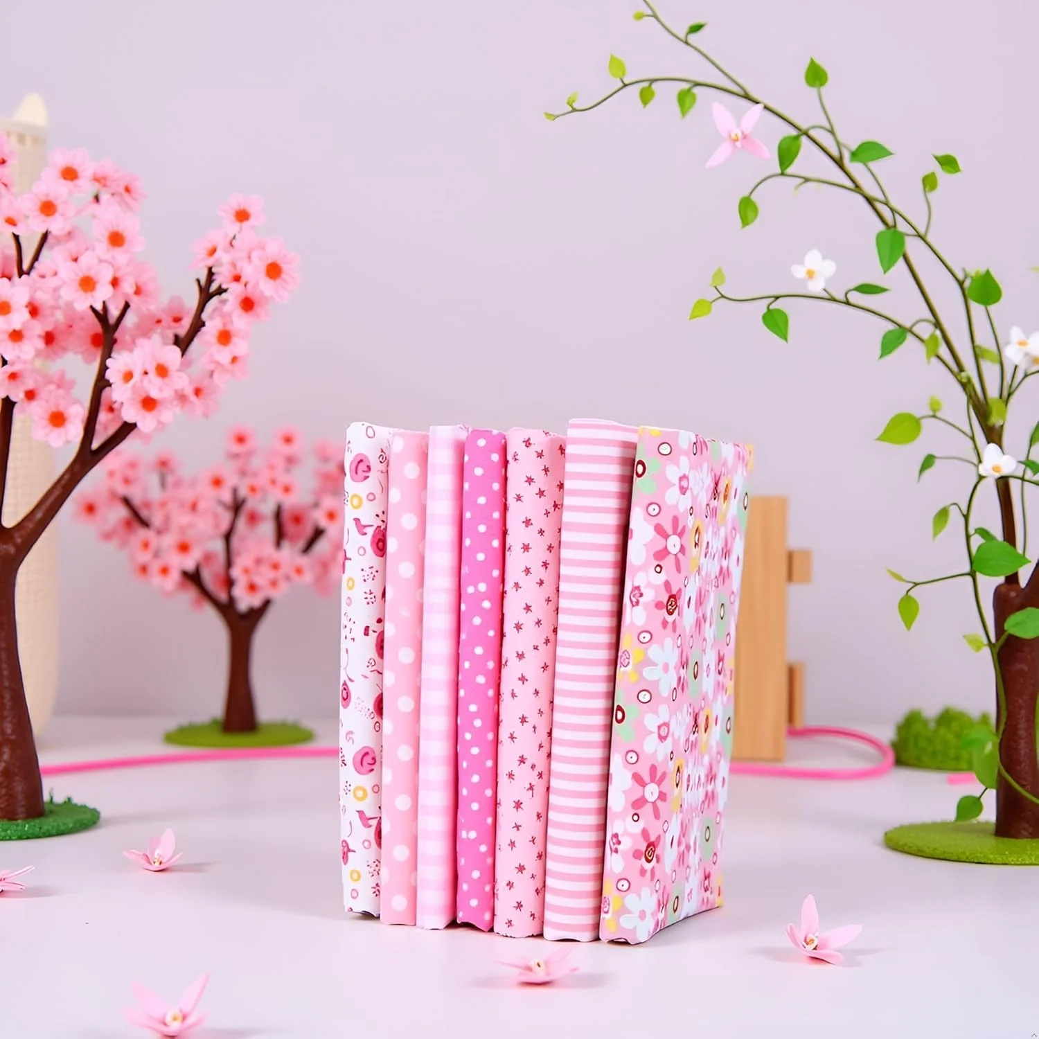 بسته پارچه ای 7 تکه ای صورتی رنگ 25 در 25 سانتی متری، مناسب برای تکه دوزی، خیاطی، اسکرپ بوک، لحاف دوزی، با طرح های گلدار و خال خالی، مناسب برای هنر، صنایع دستی و سرگرمی بسته پارچه ای 7 تکه ای صورتی رنگ 25 در 25 سانتی متری، مناسب برای تکه دوزی، خیاطی، اسکرپ بوک، لحاف دوزی، با طرح های گلدار و خال خالی، مناسب برای هنر، صنایع دستی و سرگرمی